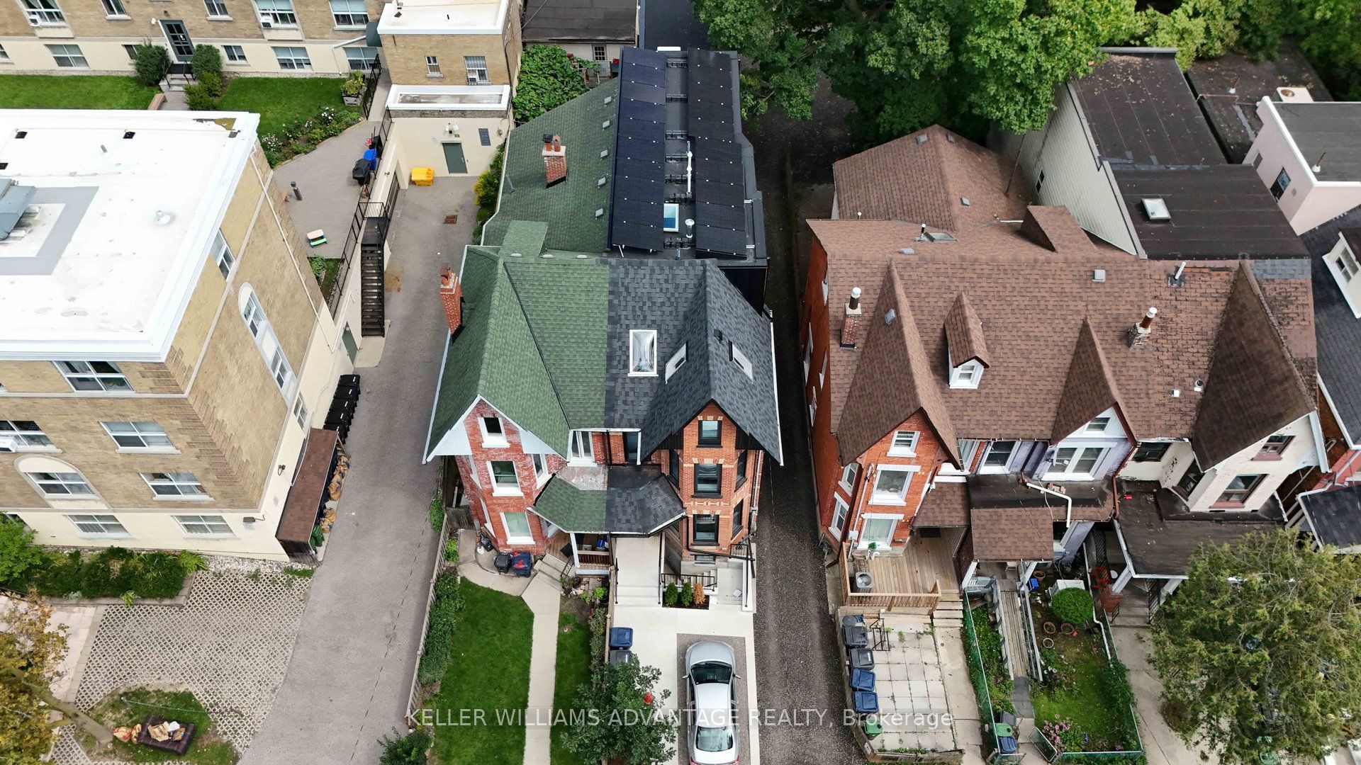 Unit B - 23 Ross Street, Toronto 2