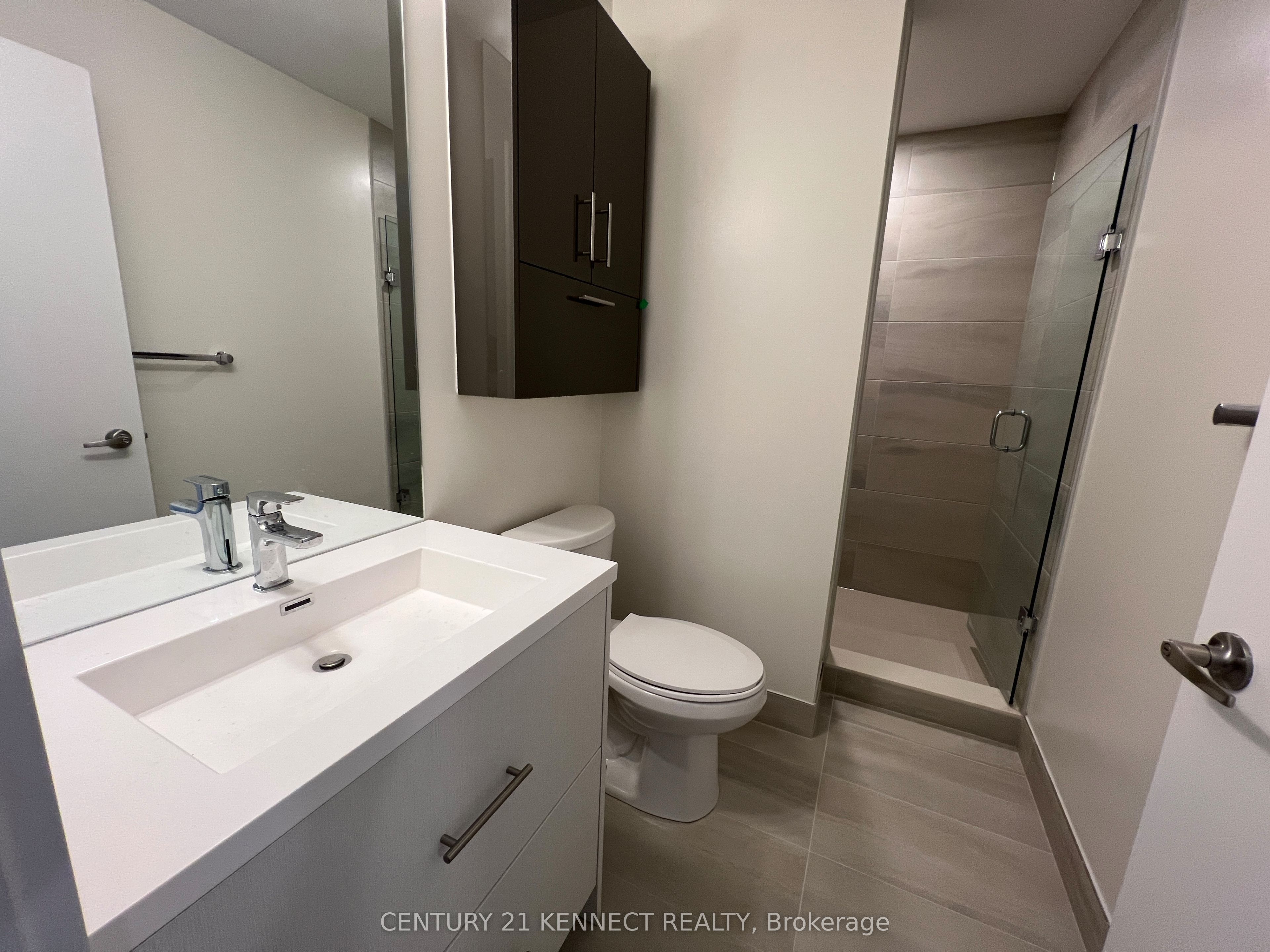 Unit 1516 - 188 Fairview Mall Drive, North York 4