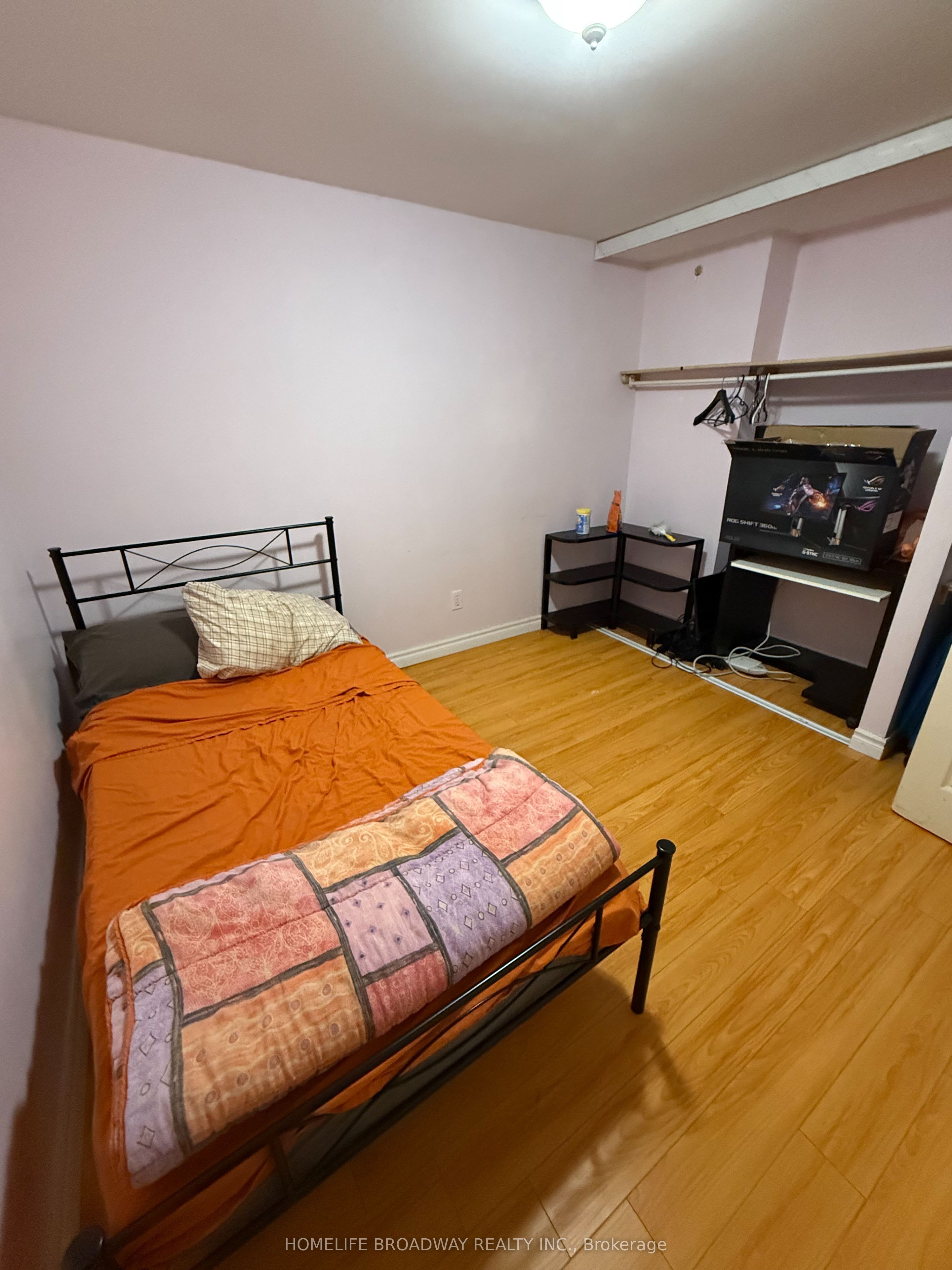 Unit Bsmt Bdrm 3 - 140 Sexton Crescent, North York 5