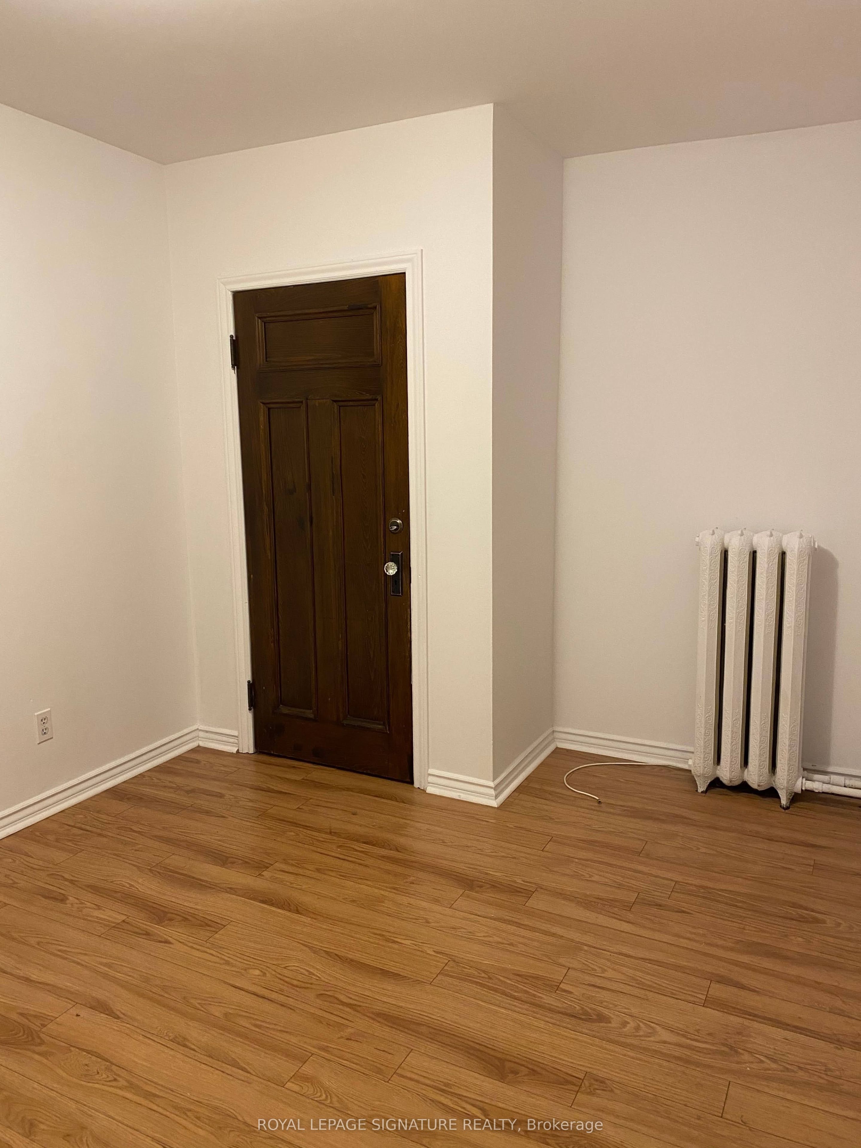 Unit 3 - 2 London Street, Toronto 5