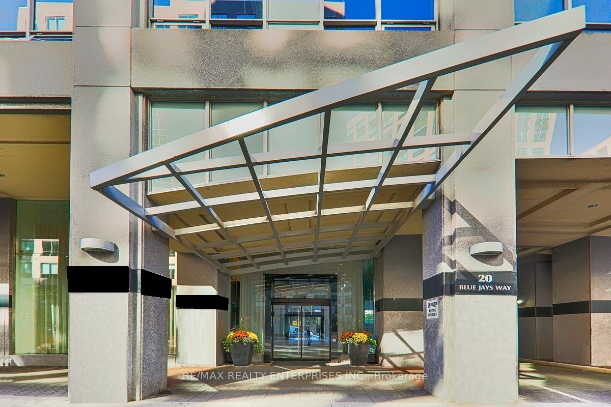 Unit 1017 - 20 Blue Jays Way, Toronto 4