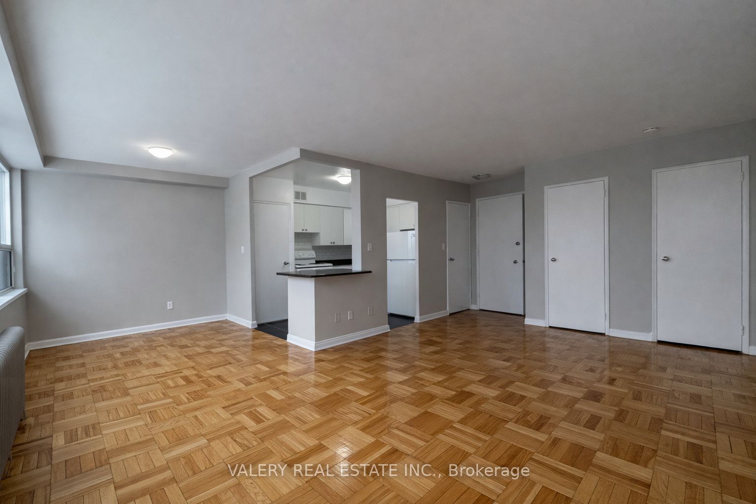 Unit 107 - 42 Thorncliffe Park Drive, Toronto 4