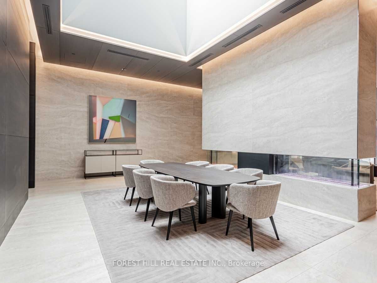 Unit 5702 - 2221 Yonge Street, Toronto 2