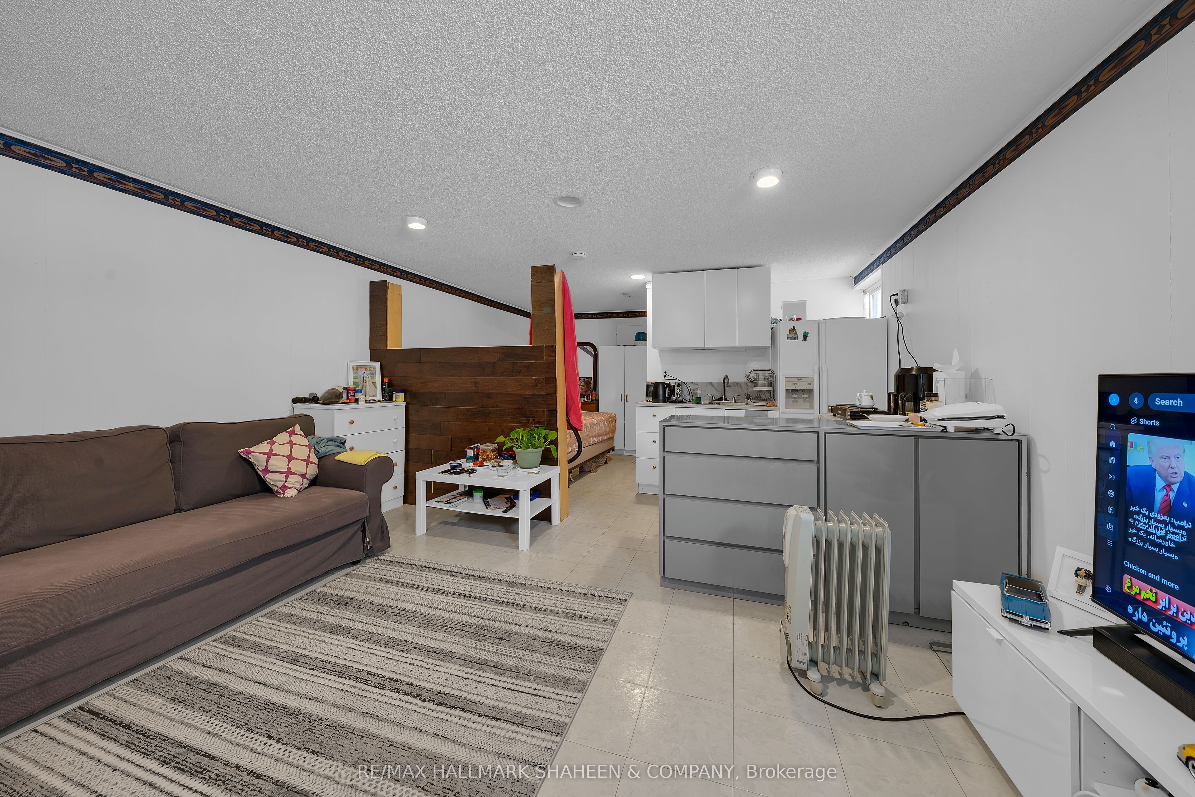 Unit Bsmnt A - 386 Ellerslie Avenue, North York 5