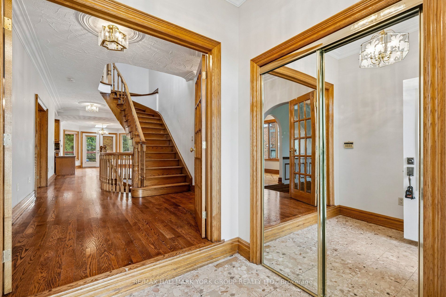 Unit M/F&2/F - 185 Goulding Avenue, North York 4