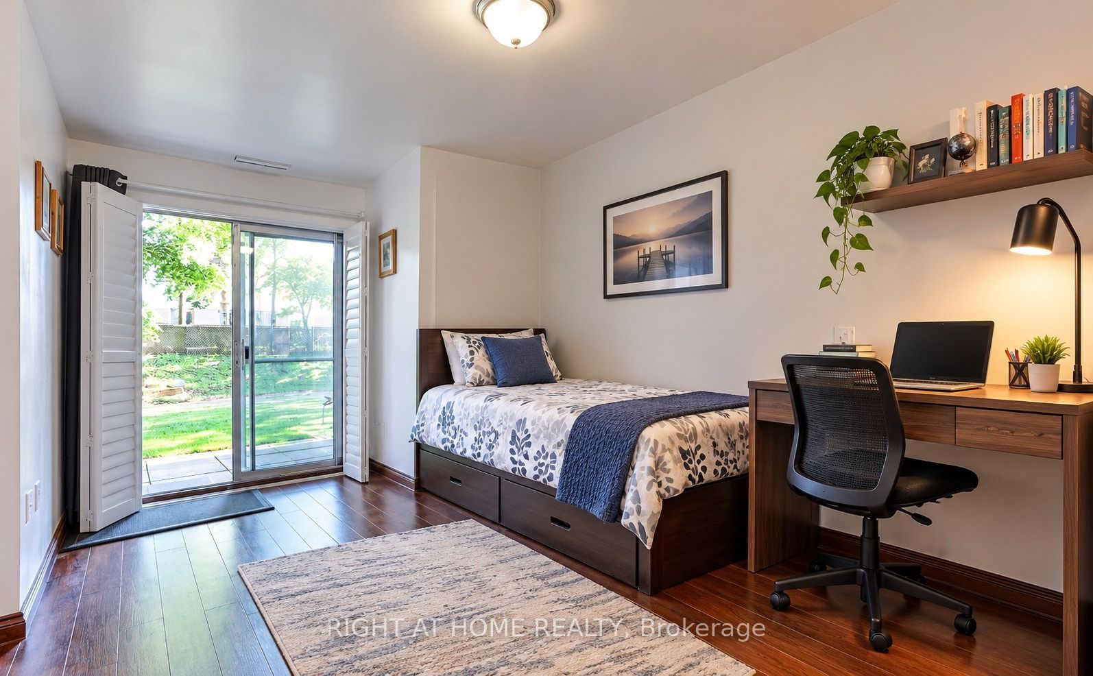 Unit 149 - 165 GF Cherokee Boulevard, North York 5