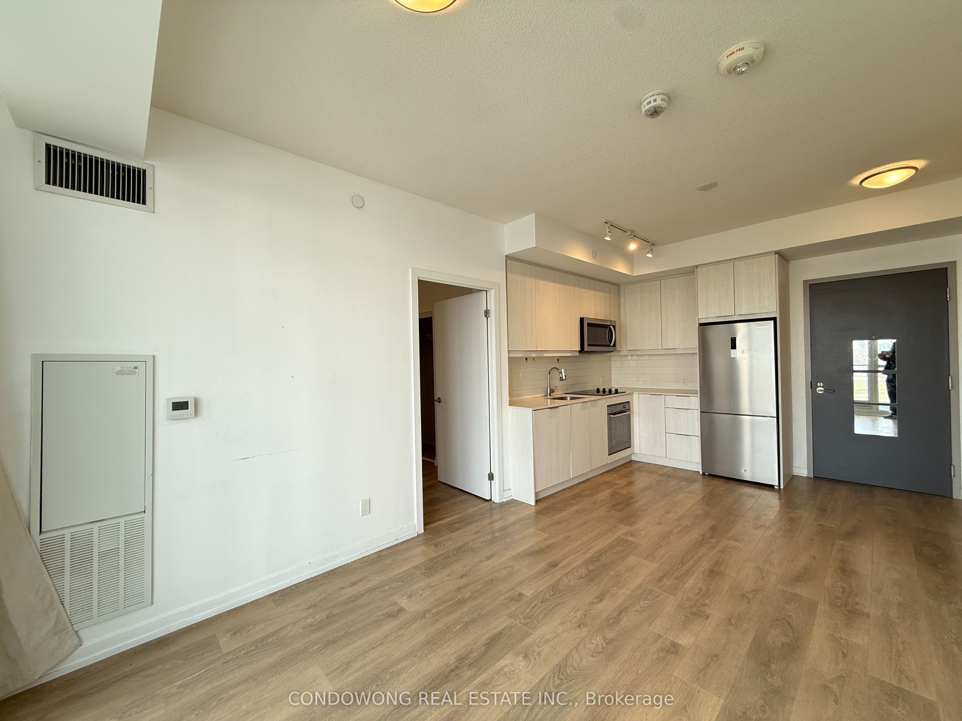Unit 409 - 32 Forest Manor Road, North York 5