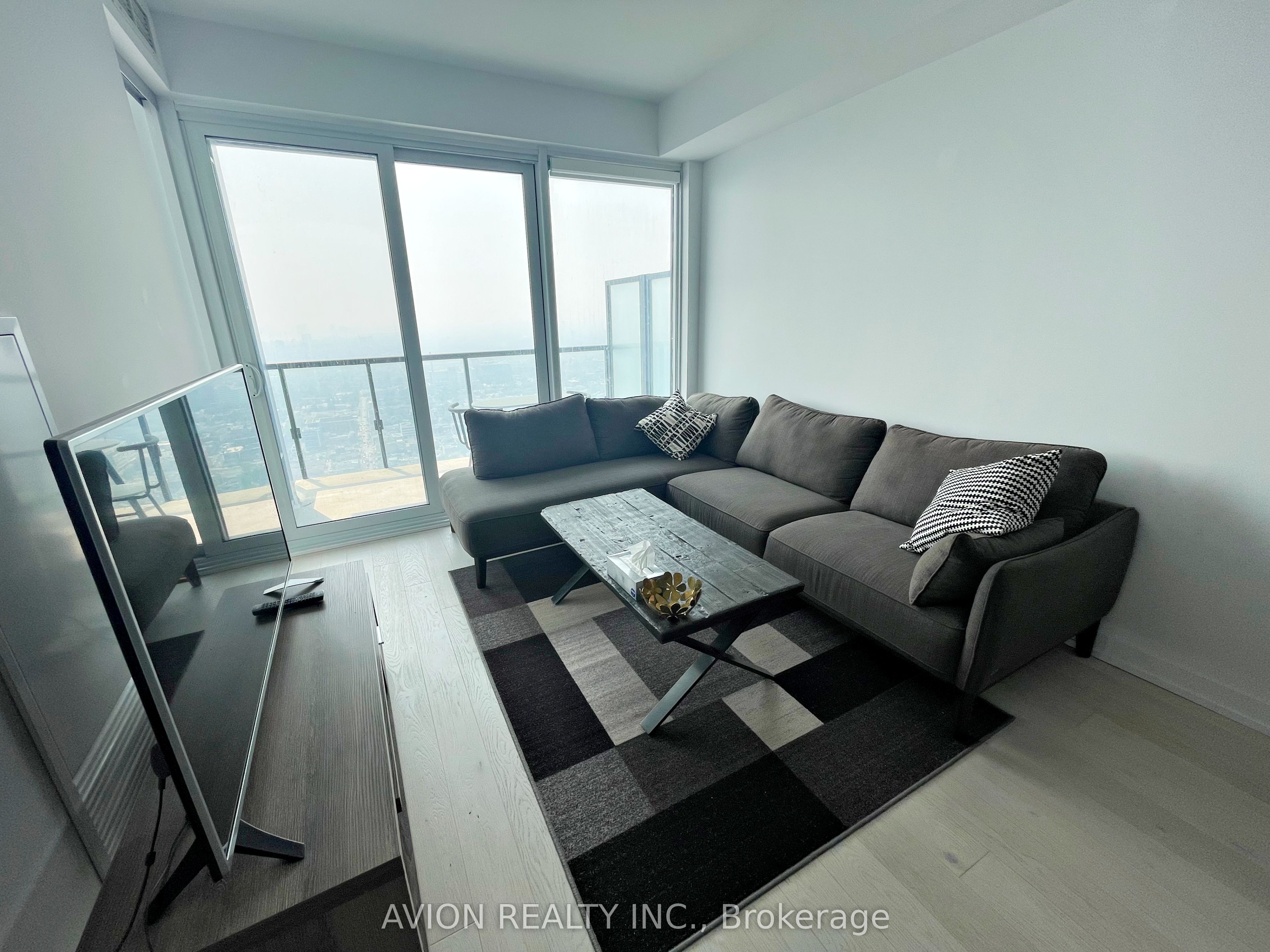 Unit 4711 - 488 University Avenue, Toronto 3