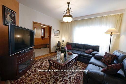 244 Rushton Road, Toronto 4