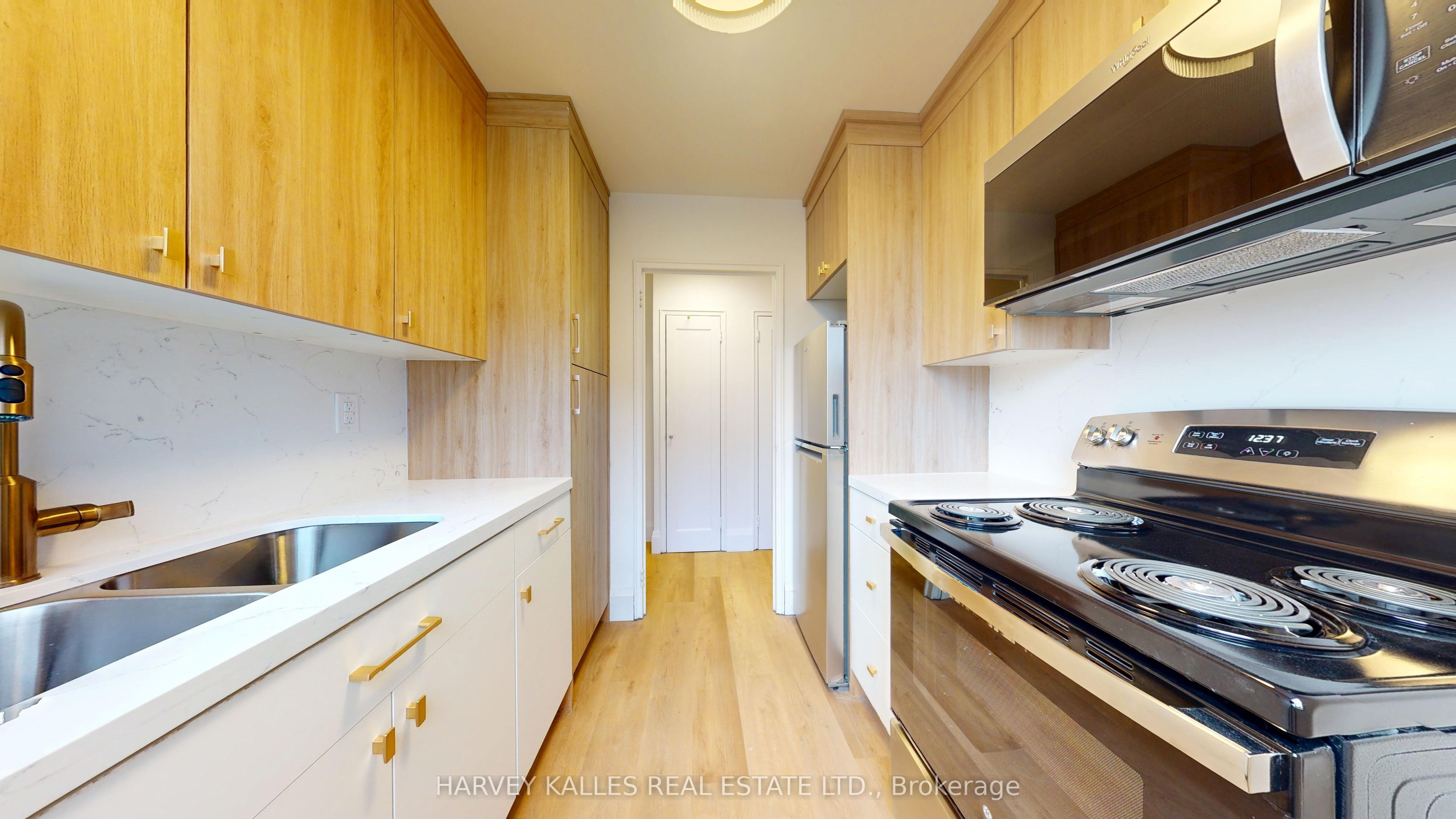 Unit 14 - 1 Marquette Avenue, North York 5