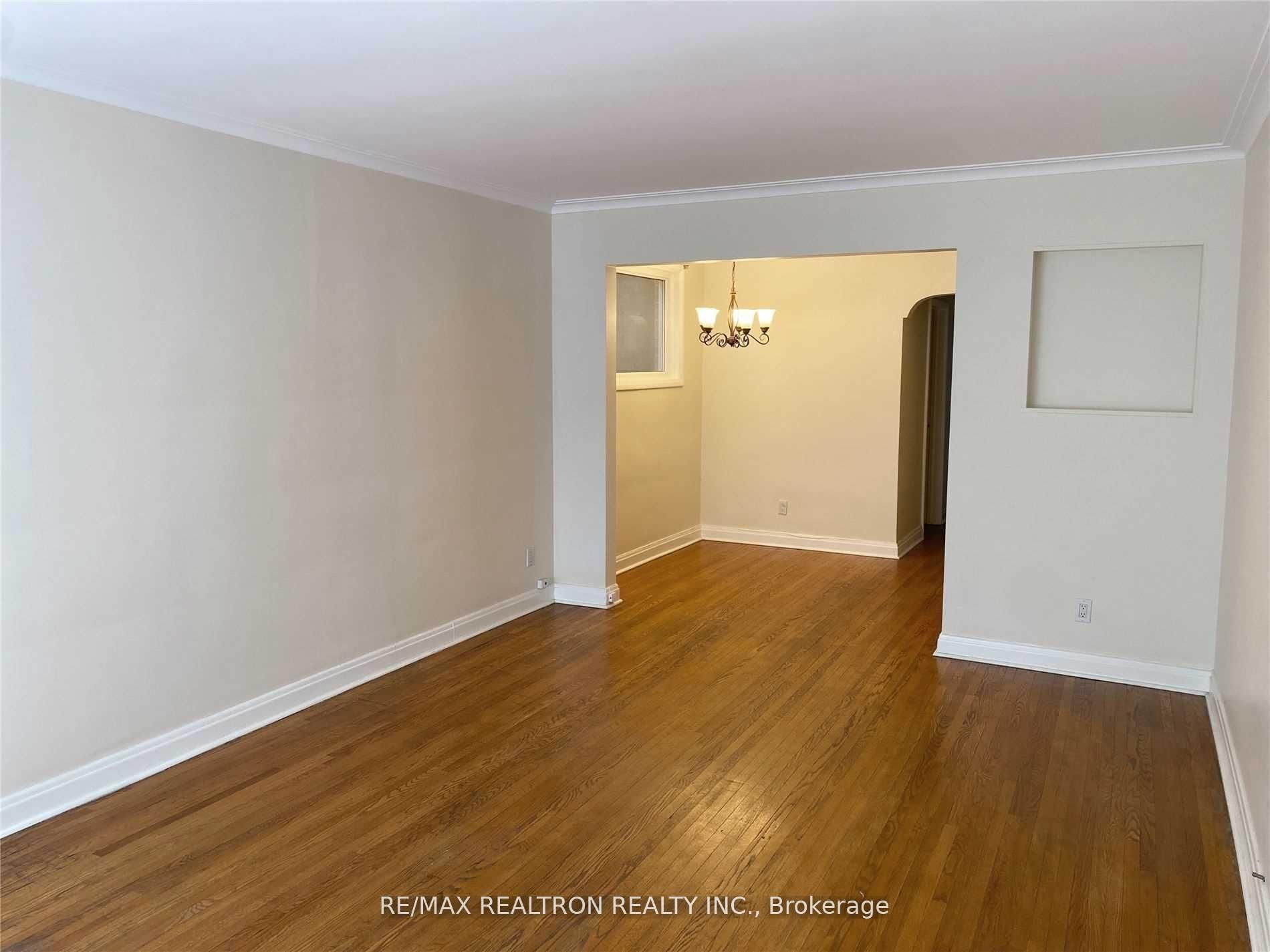 Unit Main - 22 Gormley Avenue, Toronto 2