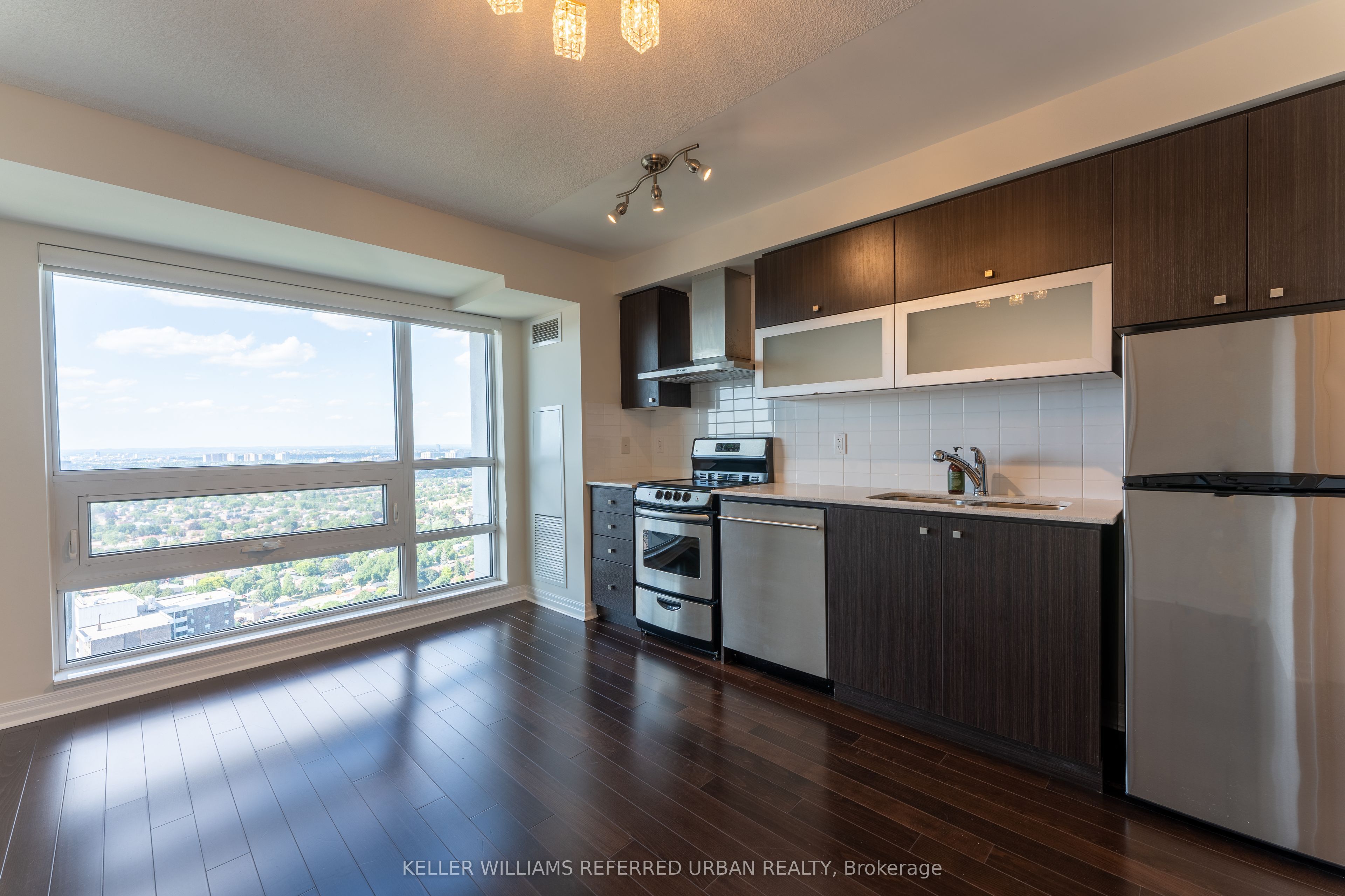 Unit 3807 - 2015 Sheppard Avenue E, North York 2