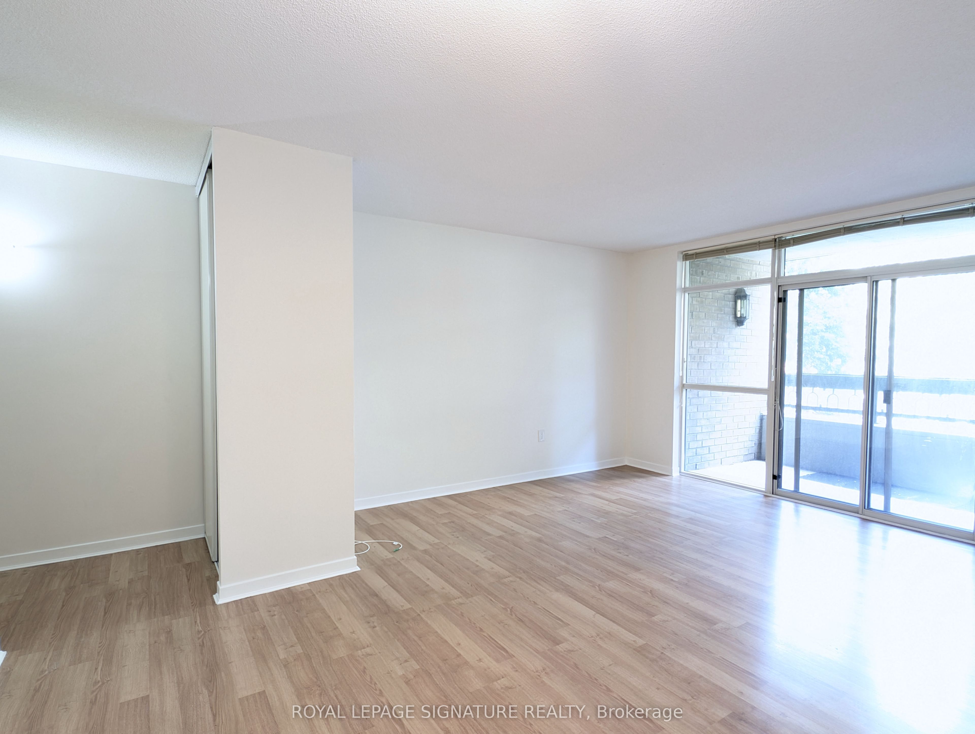Unit 206 - 284 Bloor Street W, Toronto 4