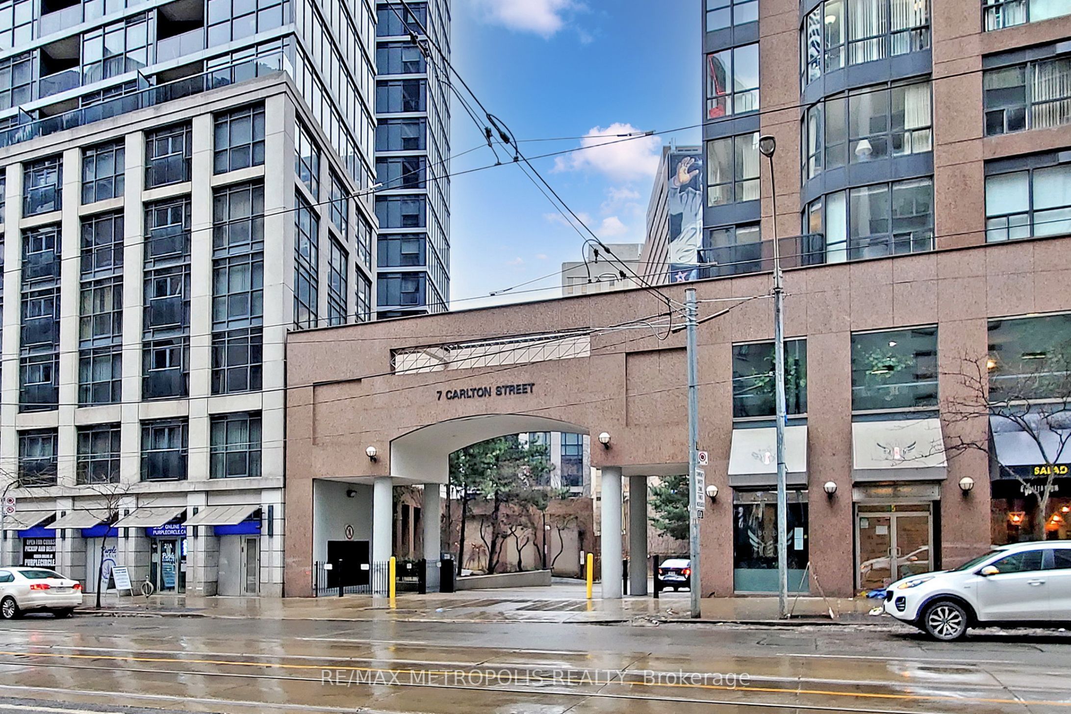 Unit 410 - 7 Carlton Street, Toronto 3