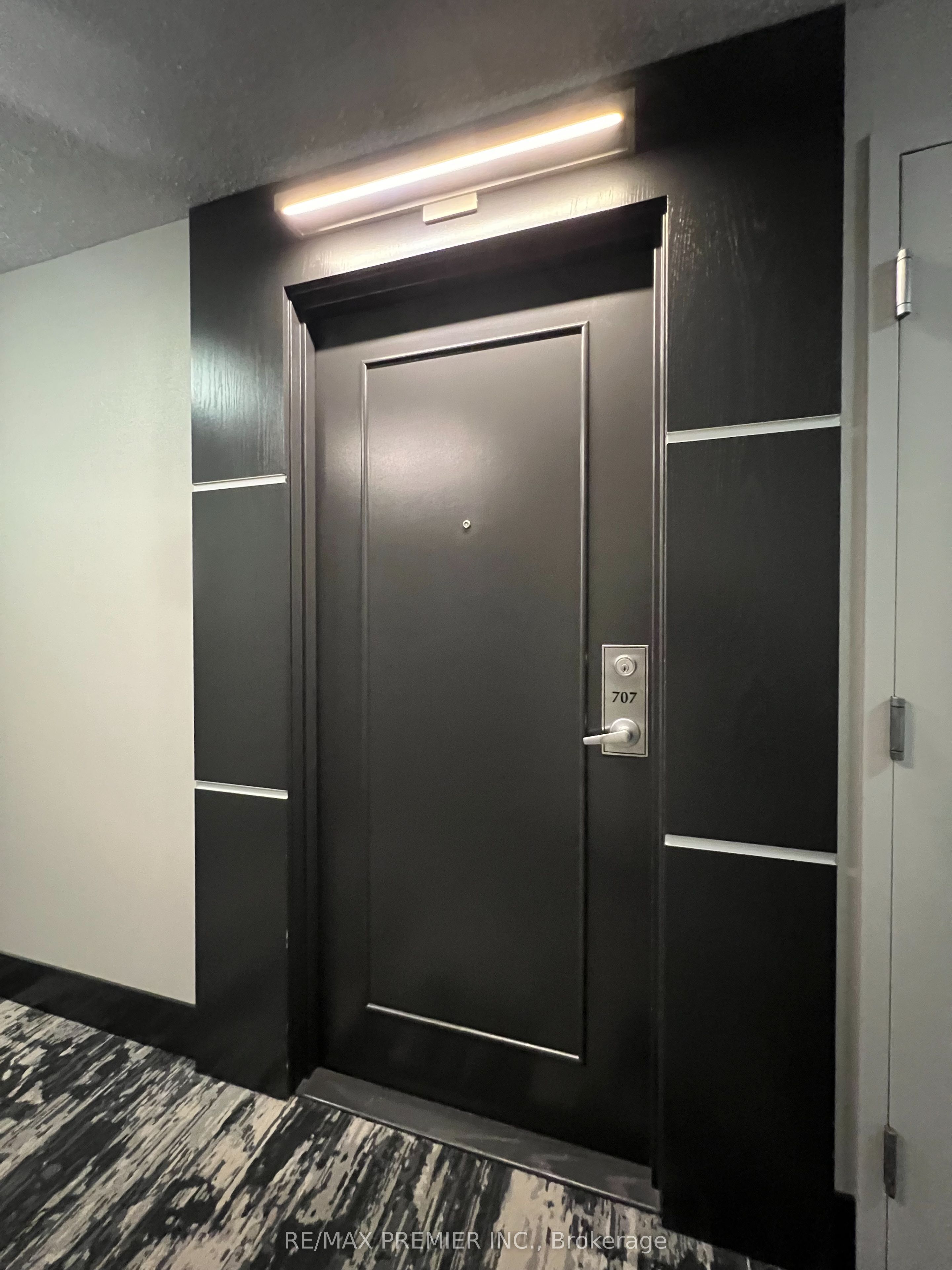 Unit 707 - 525 Wilson Avenue, North York 4