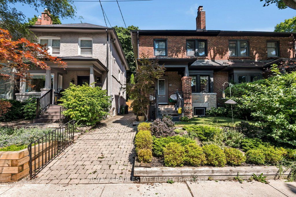 Unit Lower - 17 Birdsall Avenue, Toronto 4