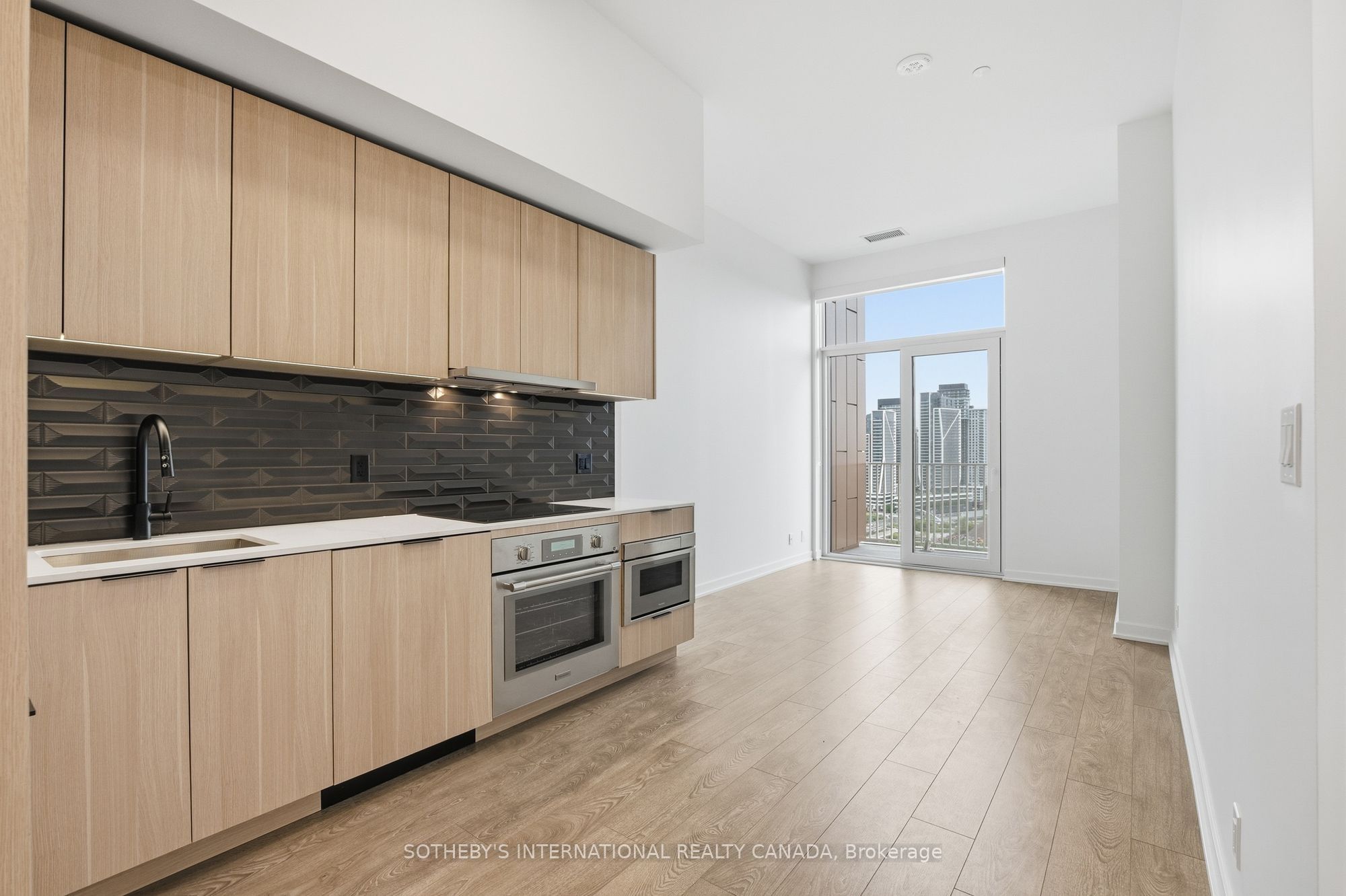 Unit PH14 - 88 Bathurst Street, Toronto 3