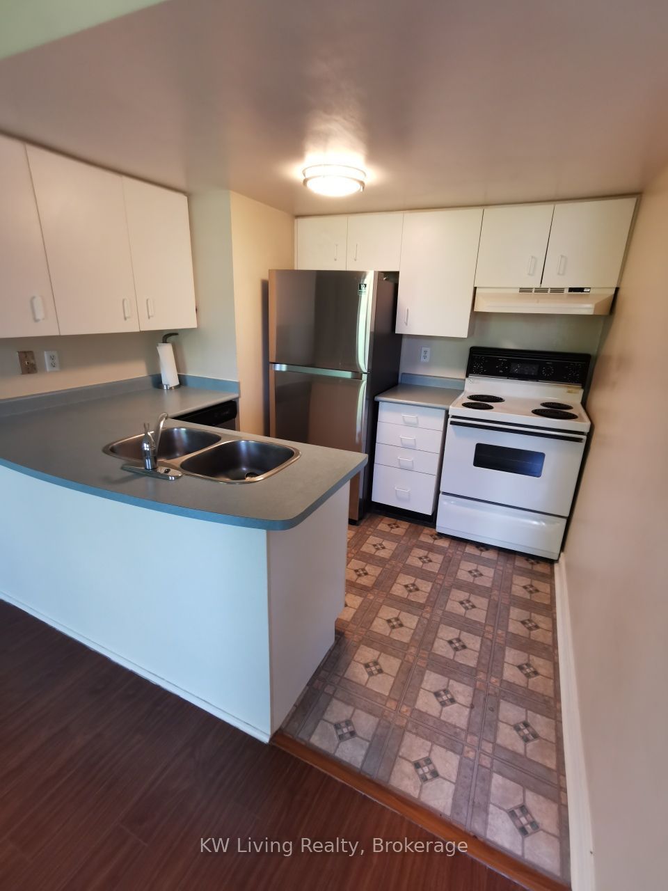 Unit 15 - 106 Redpath Avenue, Toronto 2