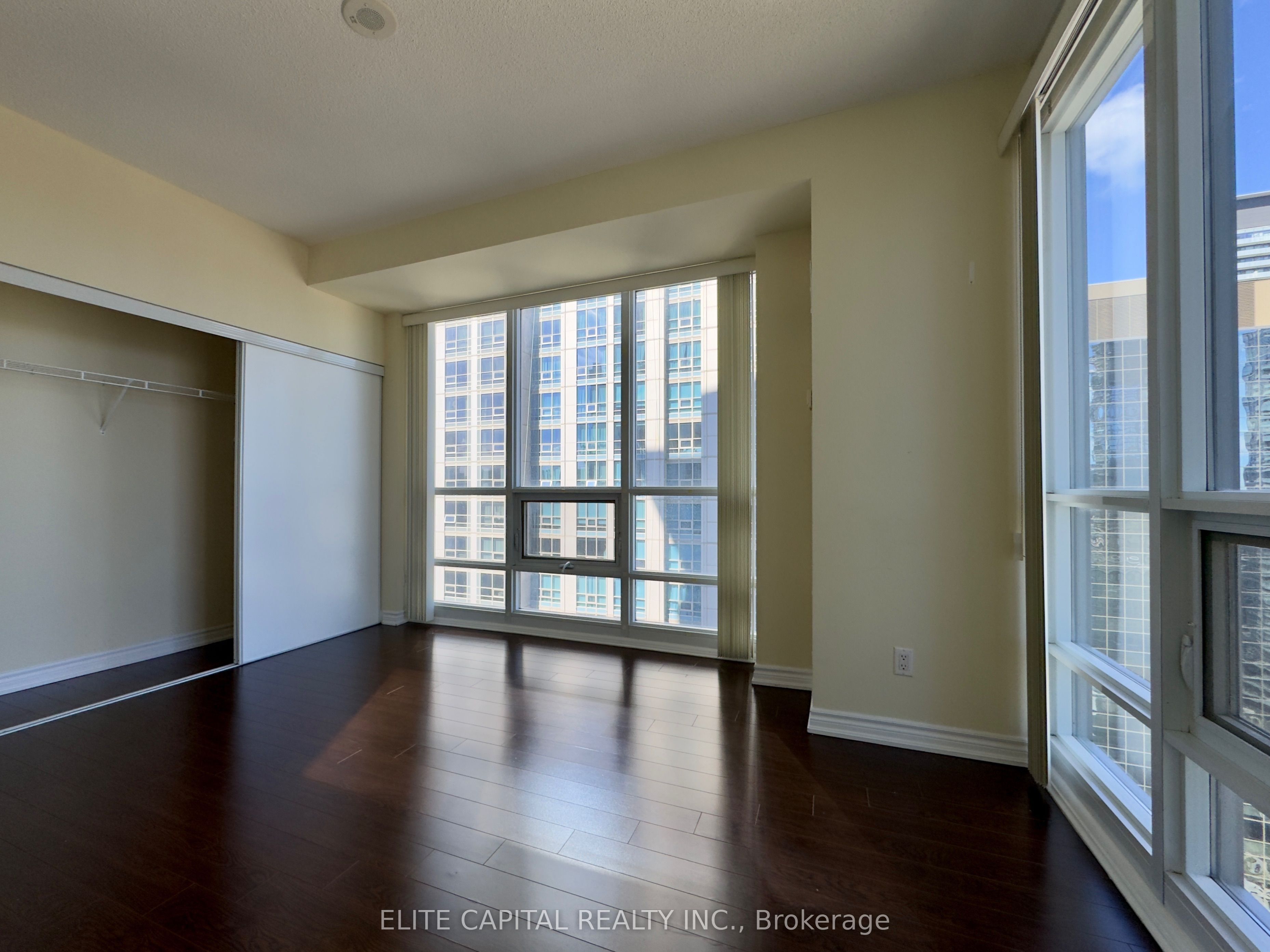 Unit 3502 - 761 Bay Street, Toronto 4