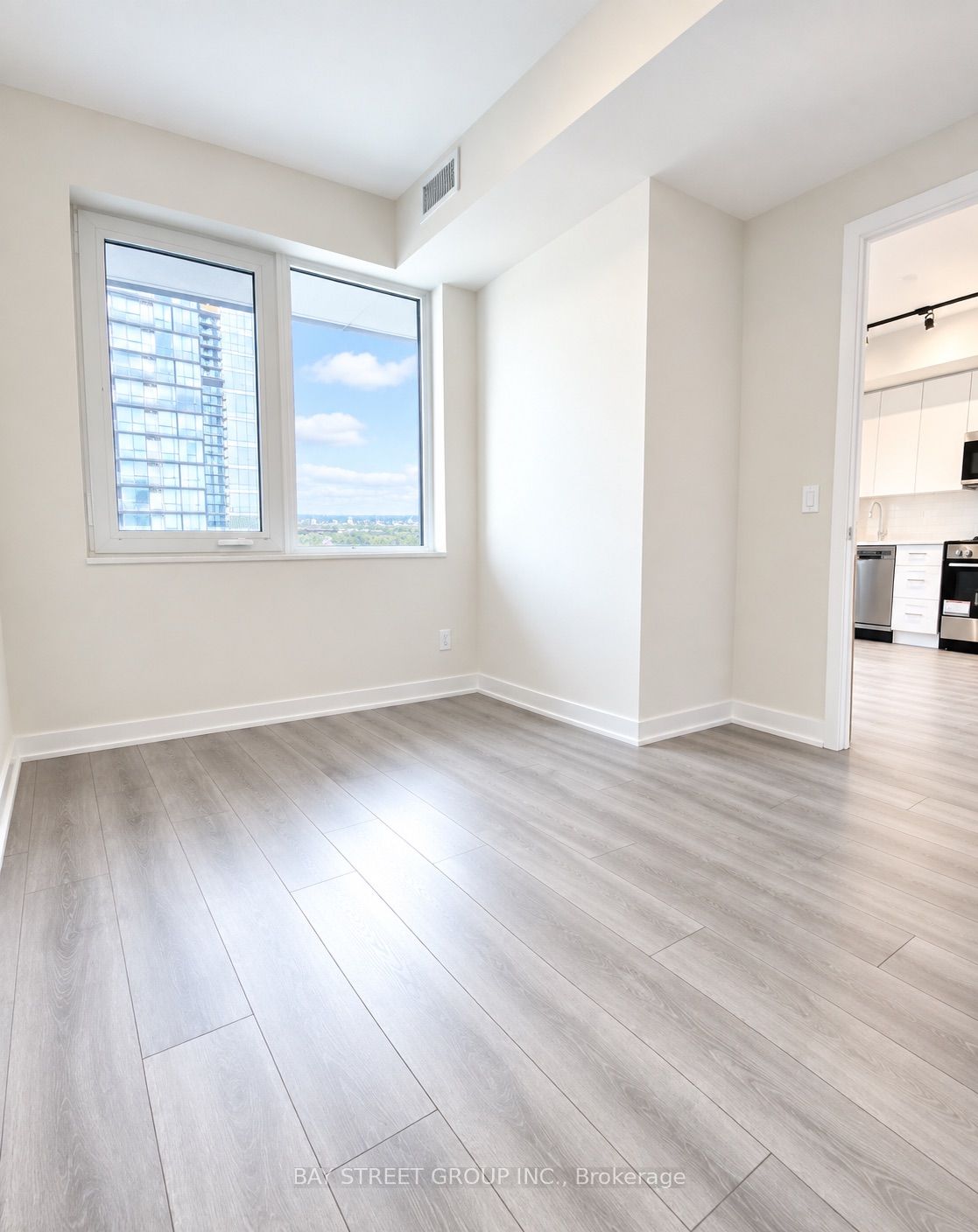 Unit 1503 - 15 Ellerslie Avenue, North York 4