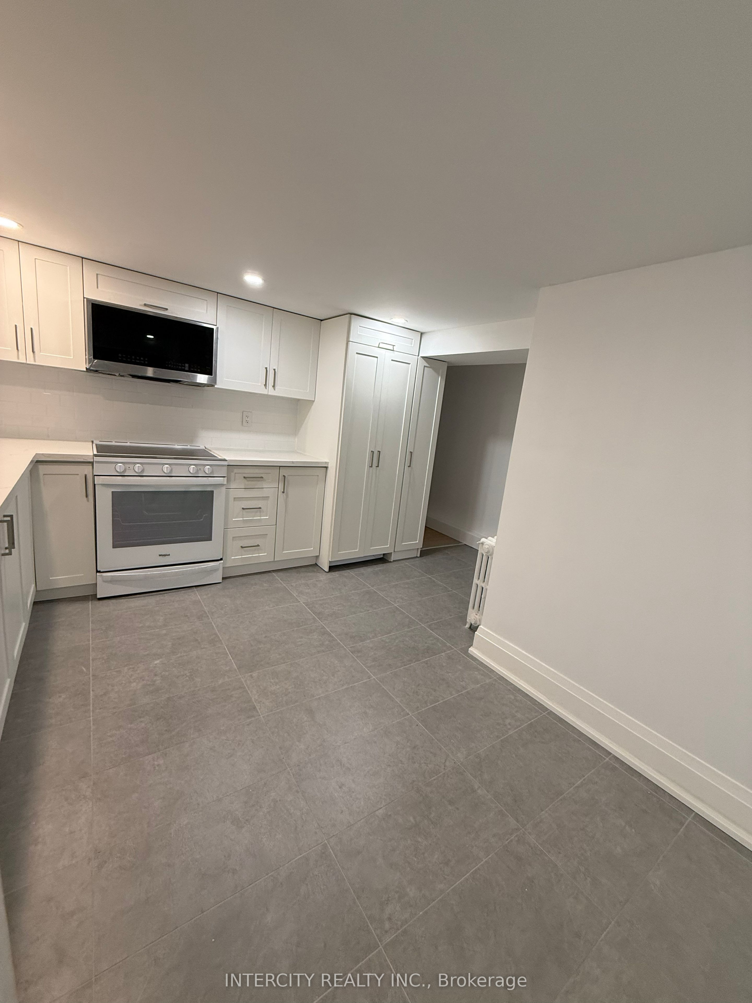 Unit Basement - 380 Clinton Street, Toronto 3