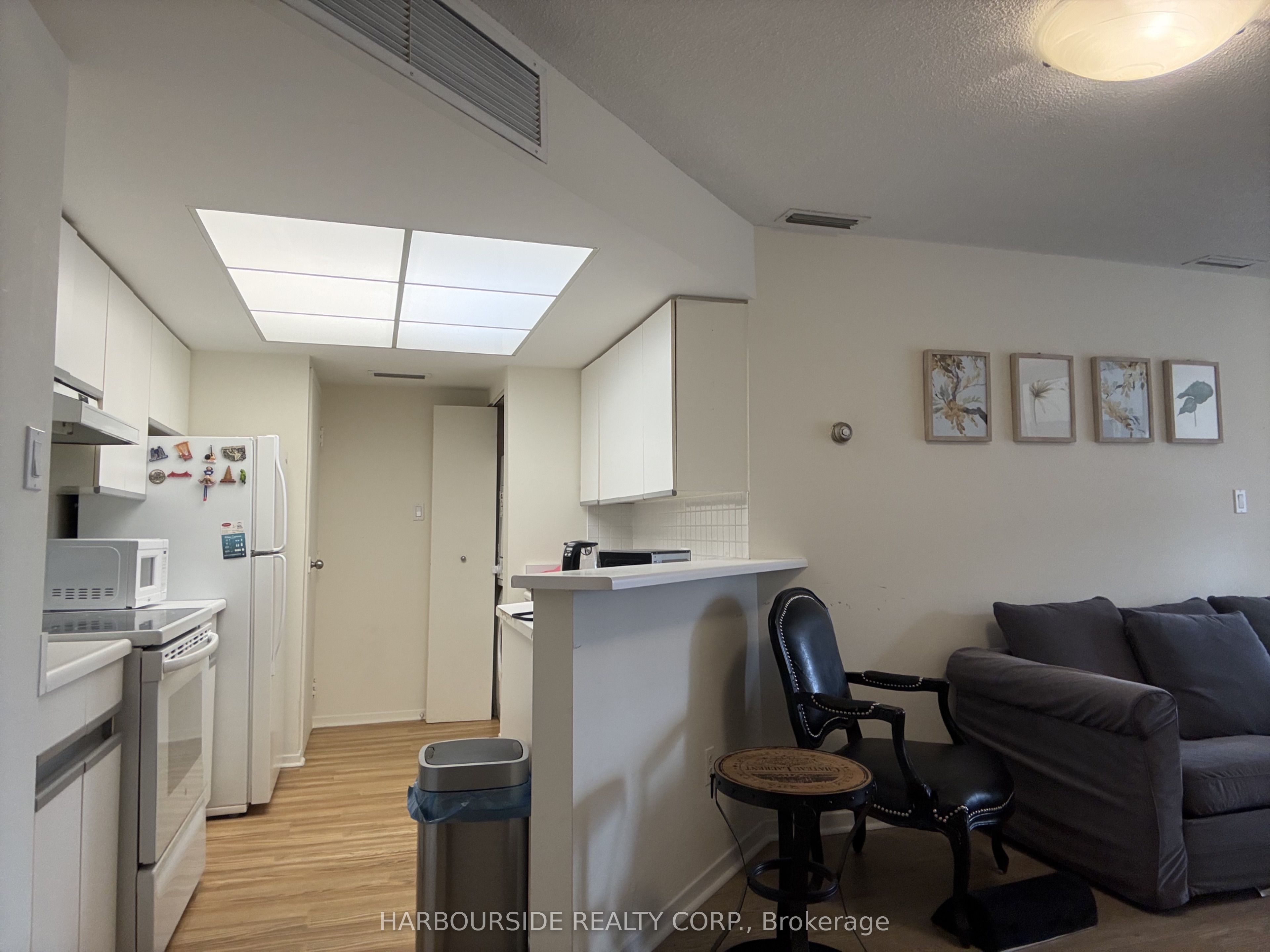 Unit 2605 - 1001 Bay Street, Toronto 3