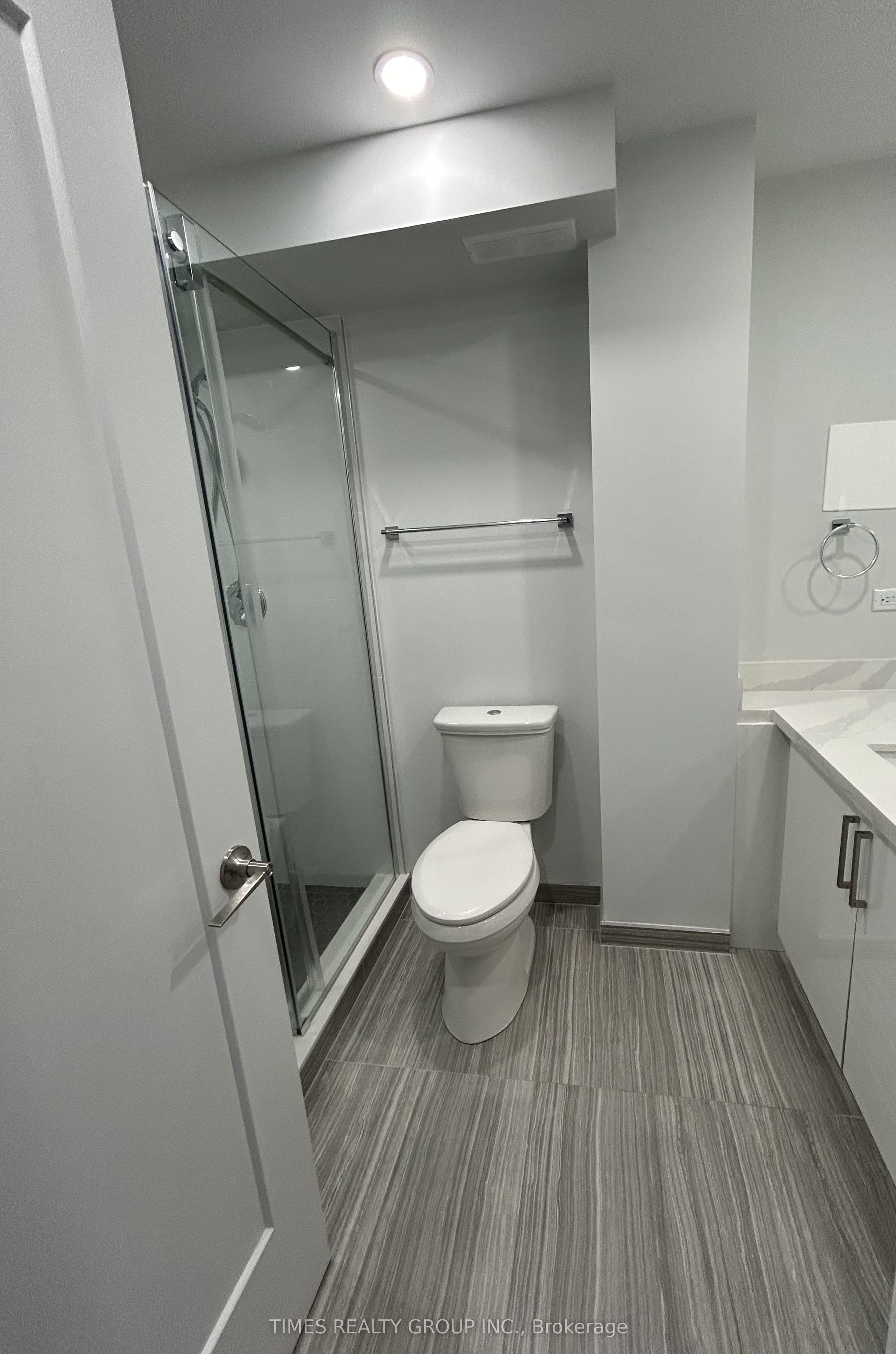 Unit 504 - 15 Walmer Road, Toronto 4