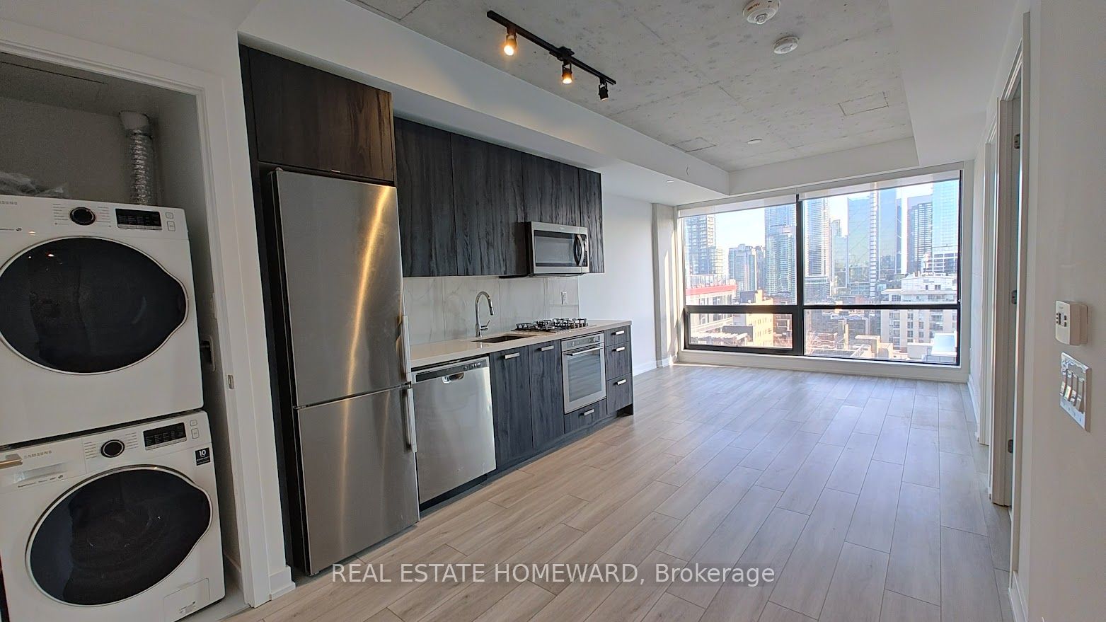 Unit 1403 - 458 Richmond Street W, Toronto 5