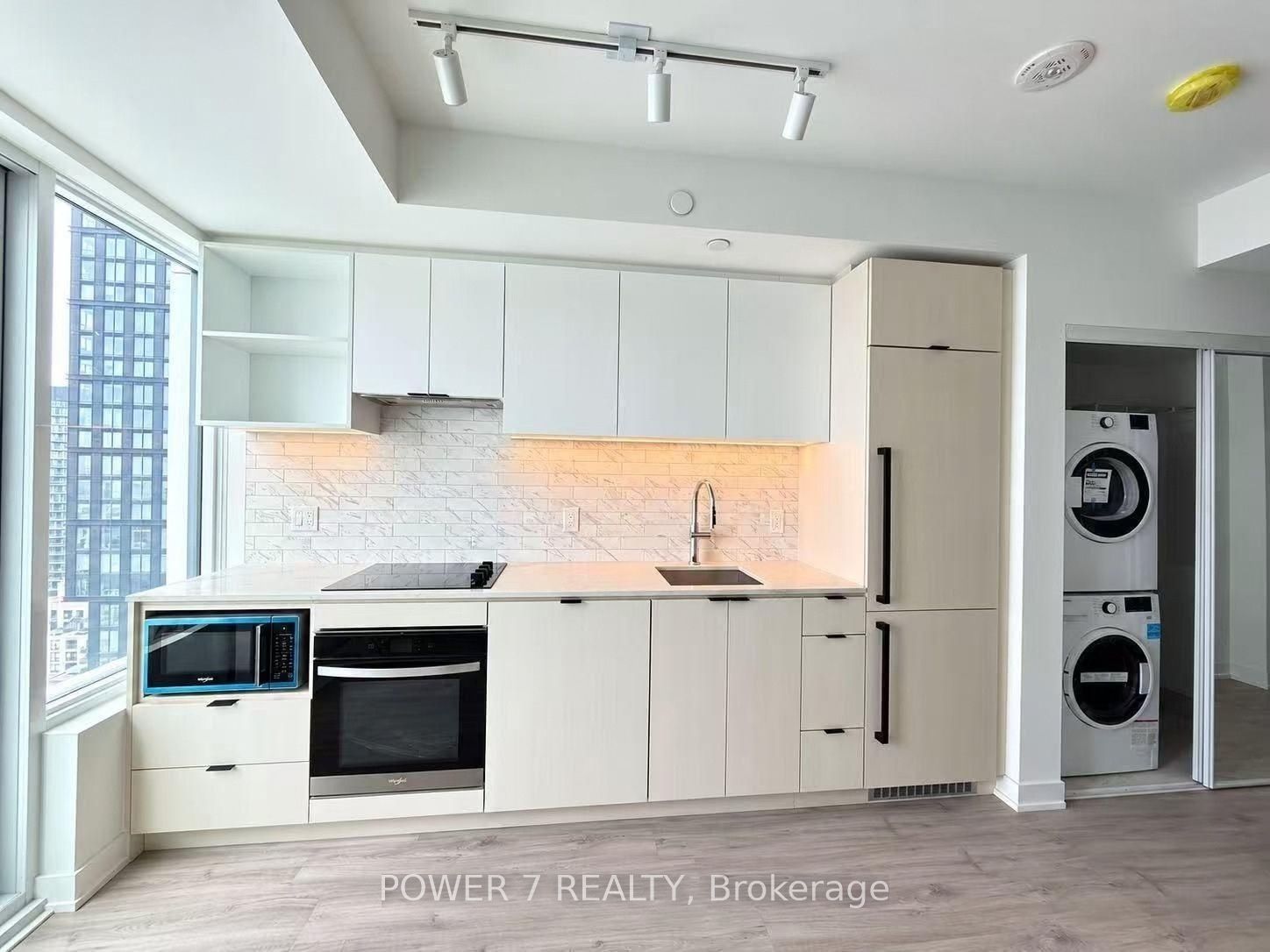 Unit 5007 - 252 Church Street, Toronto 4