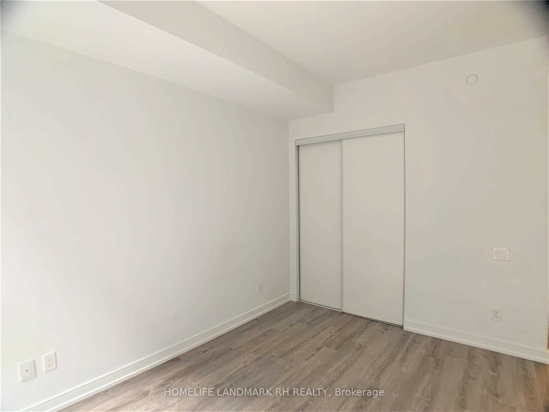 Unit 208 - 28 Wellesley Street E, Toronto 5
