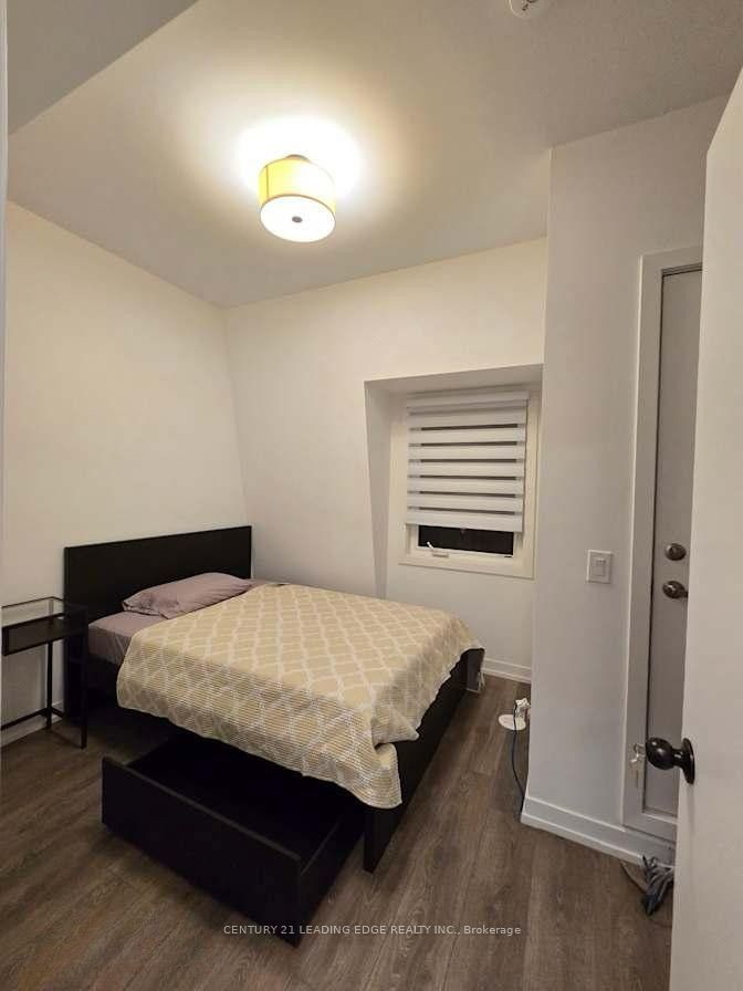 Unit Room 5 - 9 Spruce Pines Crescent, North York 2