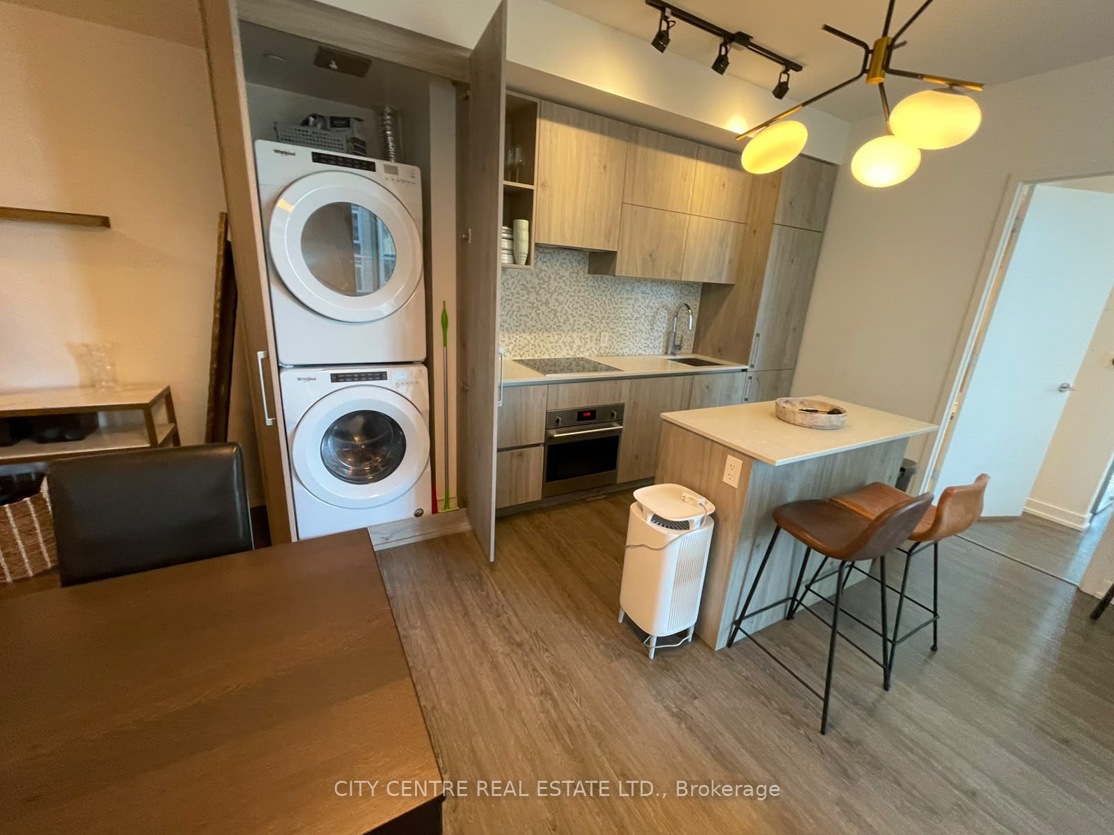 Unit 1602 - 1 Yorkville Avenue, Toronto 3