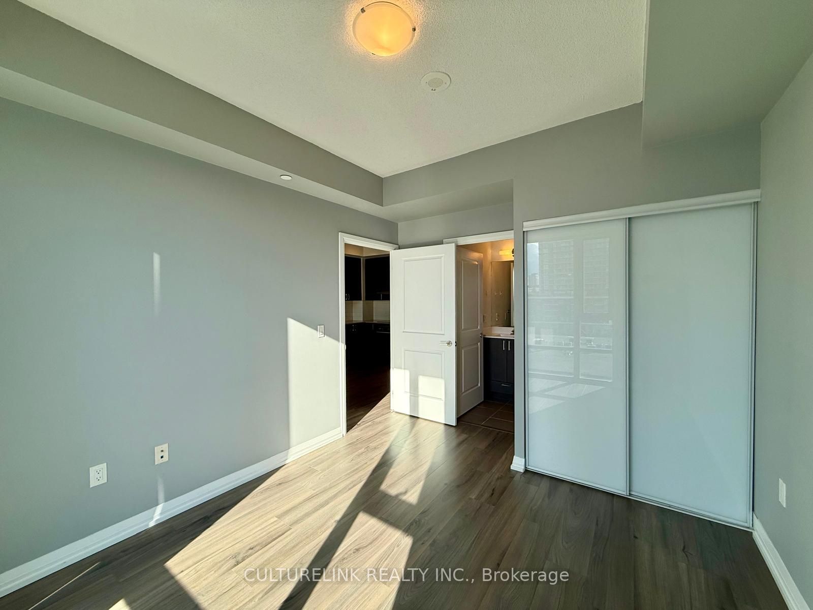 Unit 609 - 50 Ann O'Reilly Road, North York 4