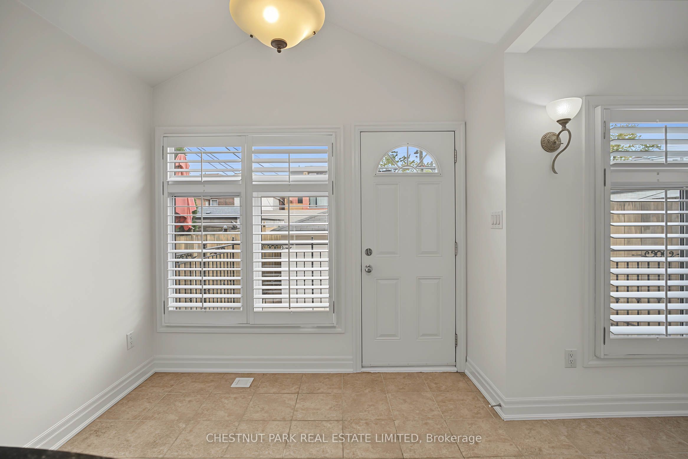 Unit Main - 48 Grace Street, Toronto 5