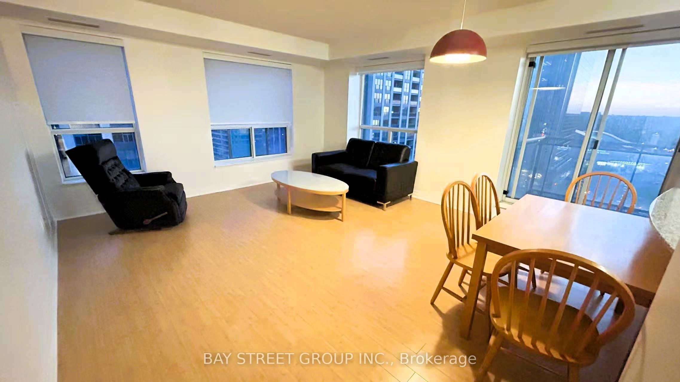Unit 1615 - 188 Doris Avenue, North York 3