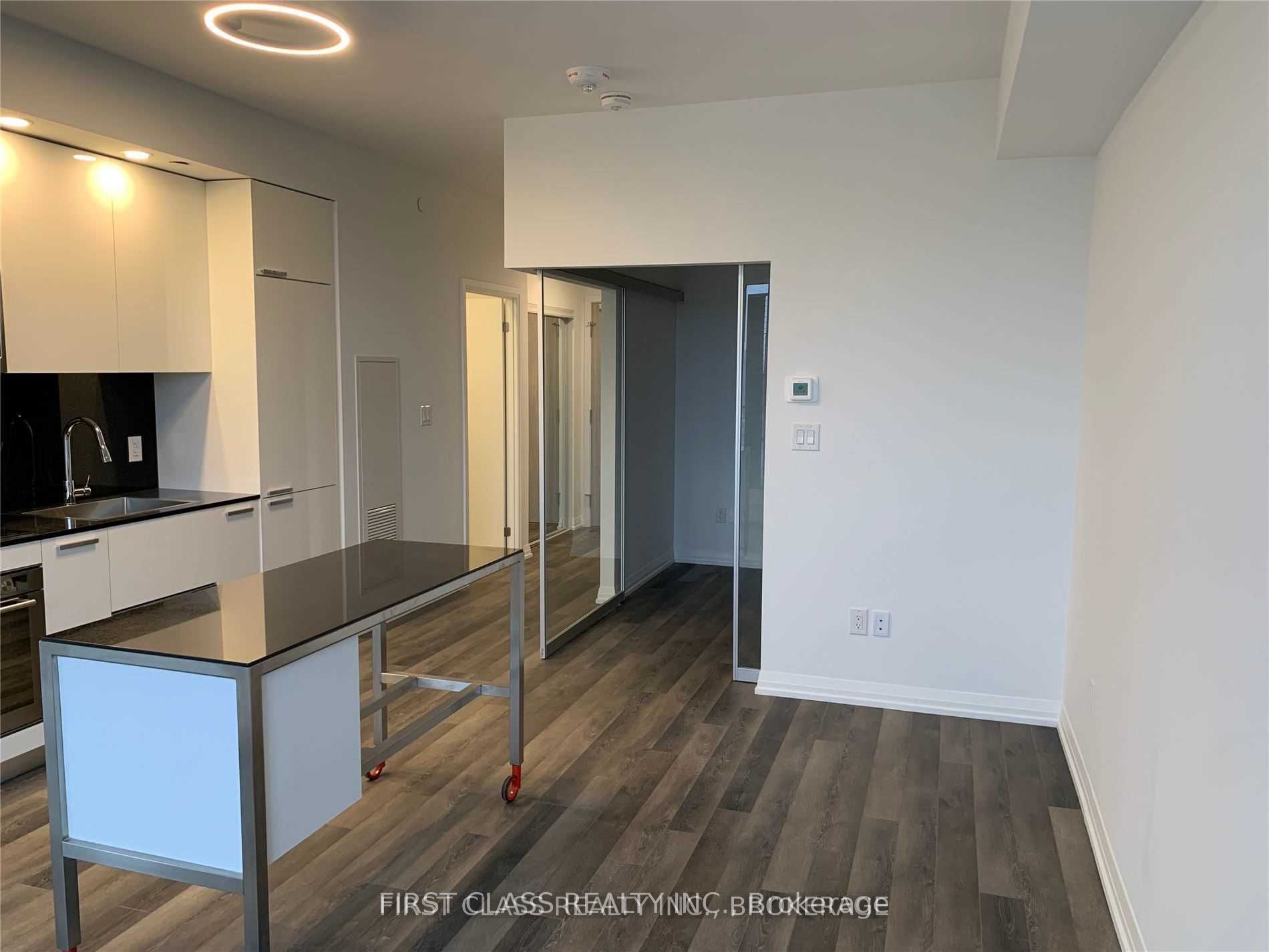 Unit 2715 - 75 Canterbury Place, North York 5