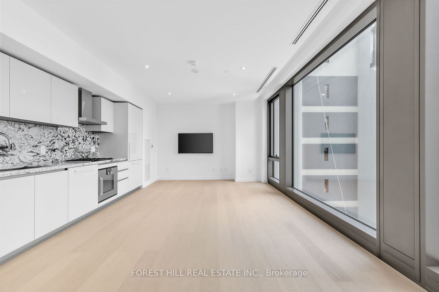 Unit 701 - 1315 Bay Street, Toronto 5