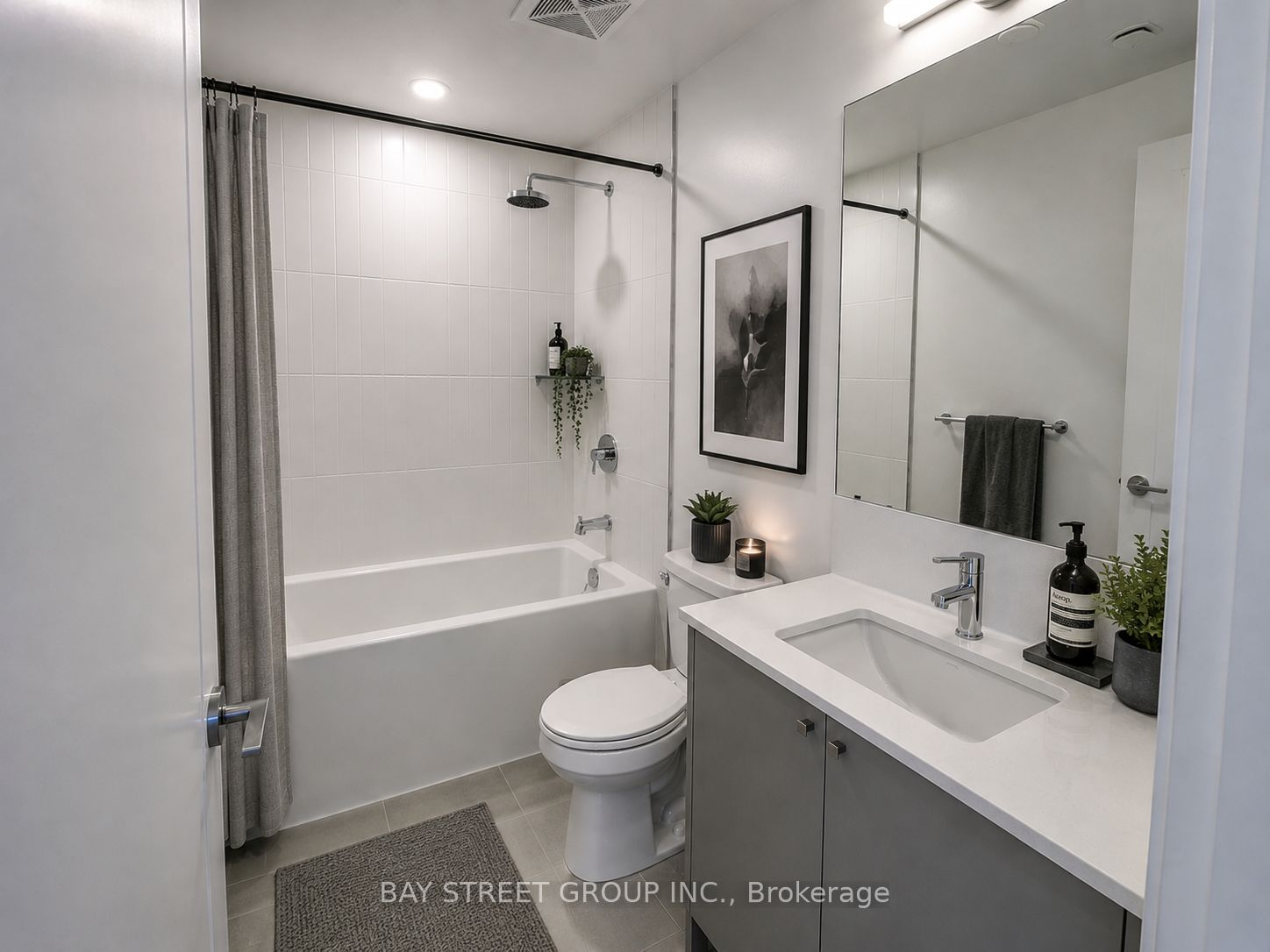 Unit 1102 - 10 Oak Street, Toronto 3