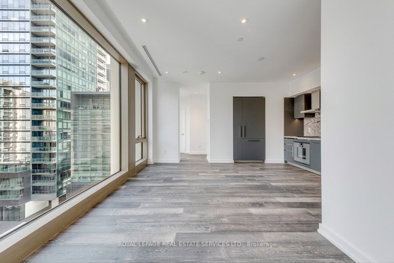 Unit 806 - 1315 Bay Street, Toronto 4