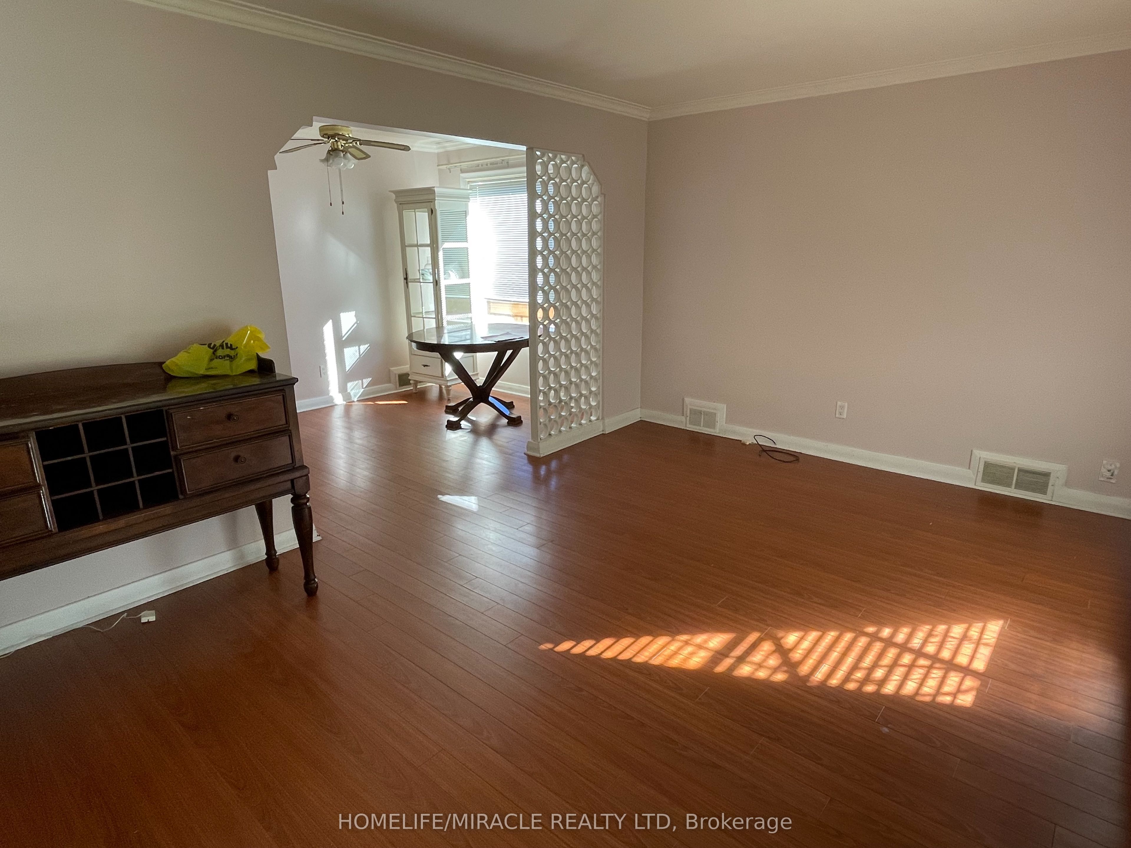Unit Main Floor - 45 Martorino Drive, Scarborough 3