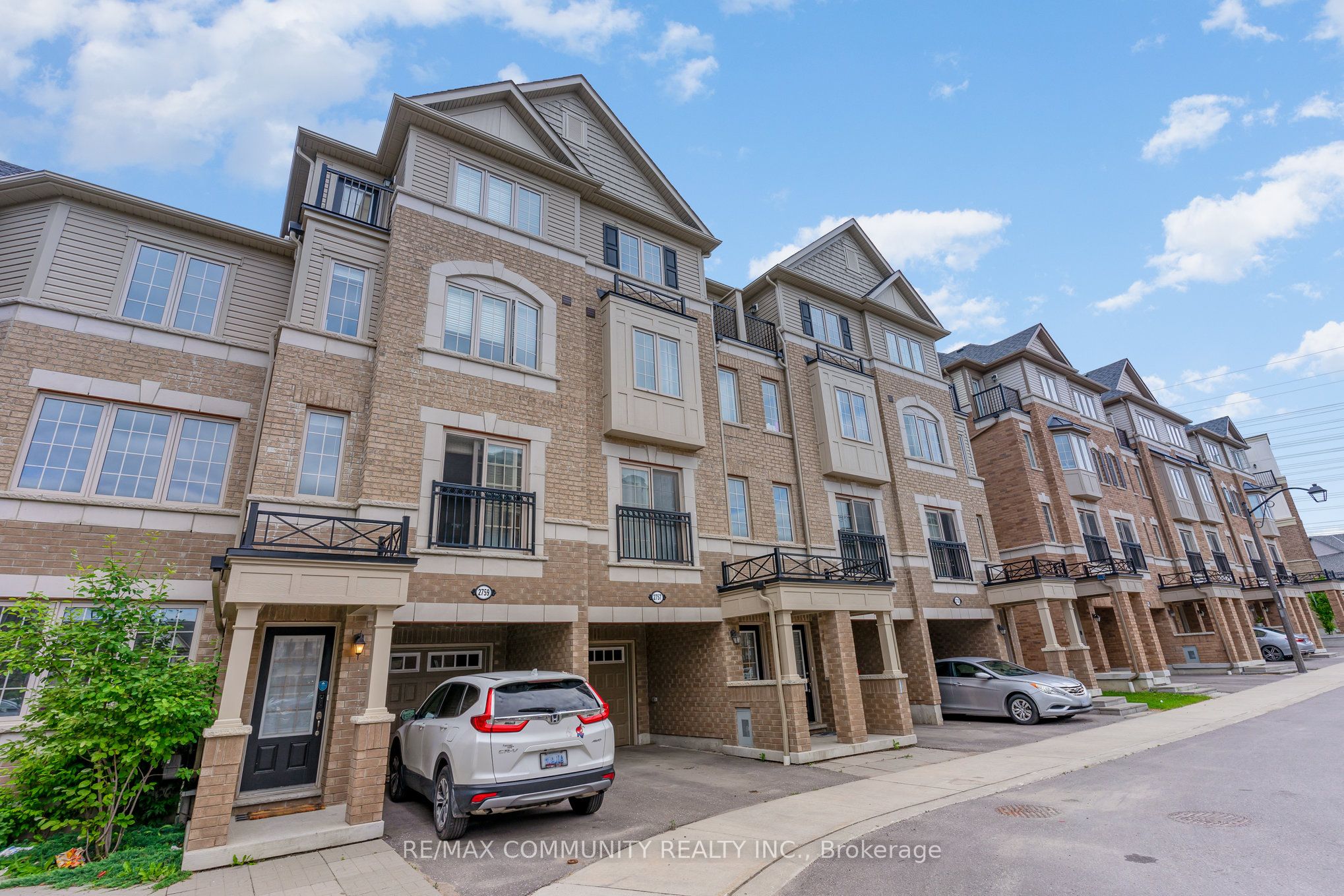 Unit Room - 2757 Deputy Minister Path, Oshawa 3
