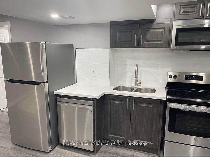 23 Keeble Crescent, Ajax 4