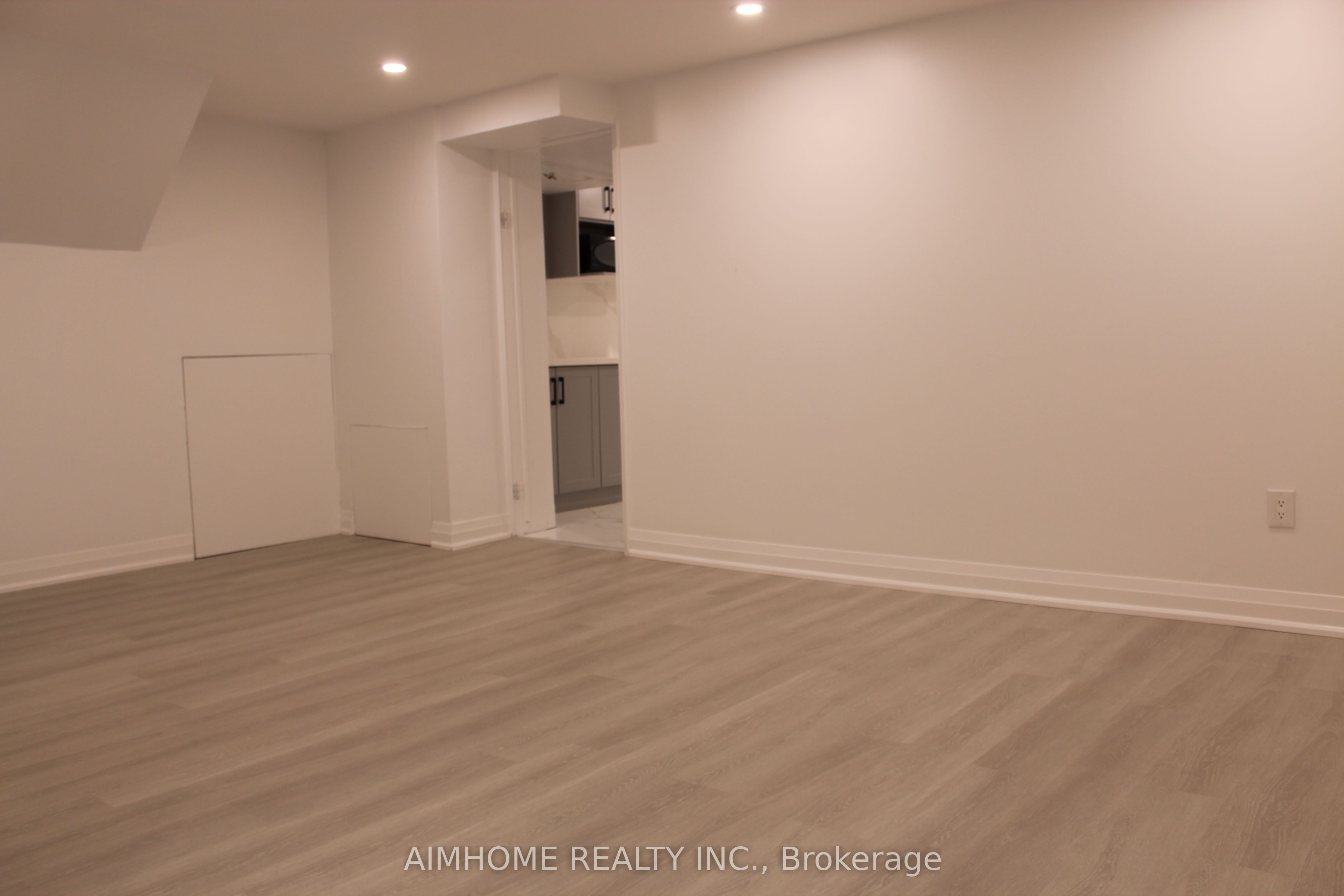 Unit Basement - 191 Timberbank Boulevard, Scarborough 4