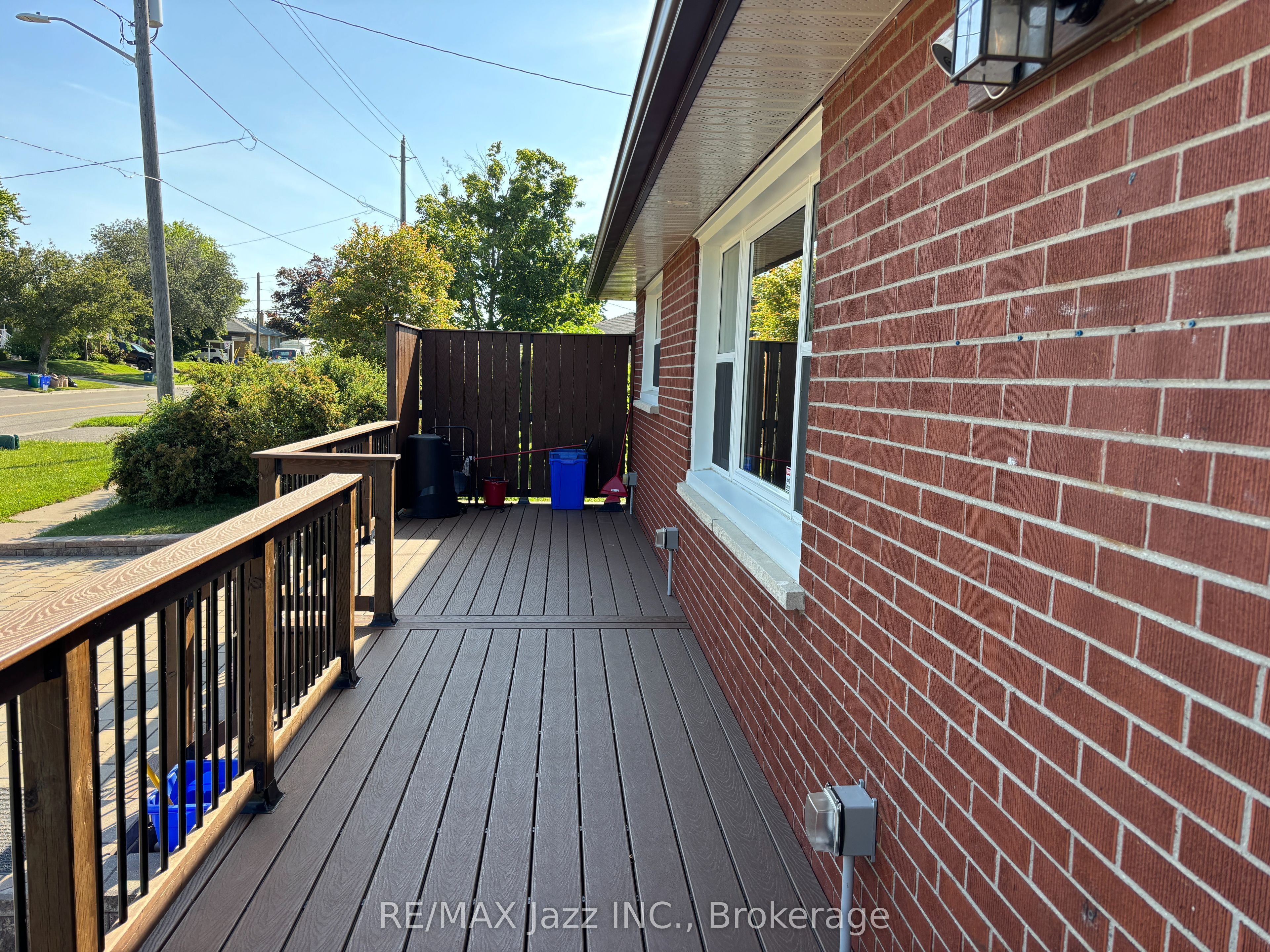 Unit Unit 1 - 751 Phillip Murray Avenue, Oshawa 3