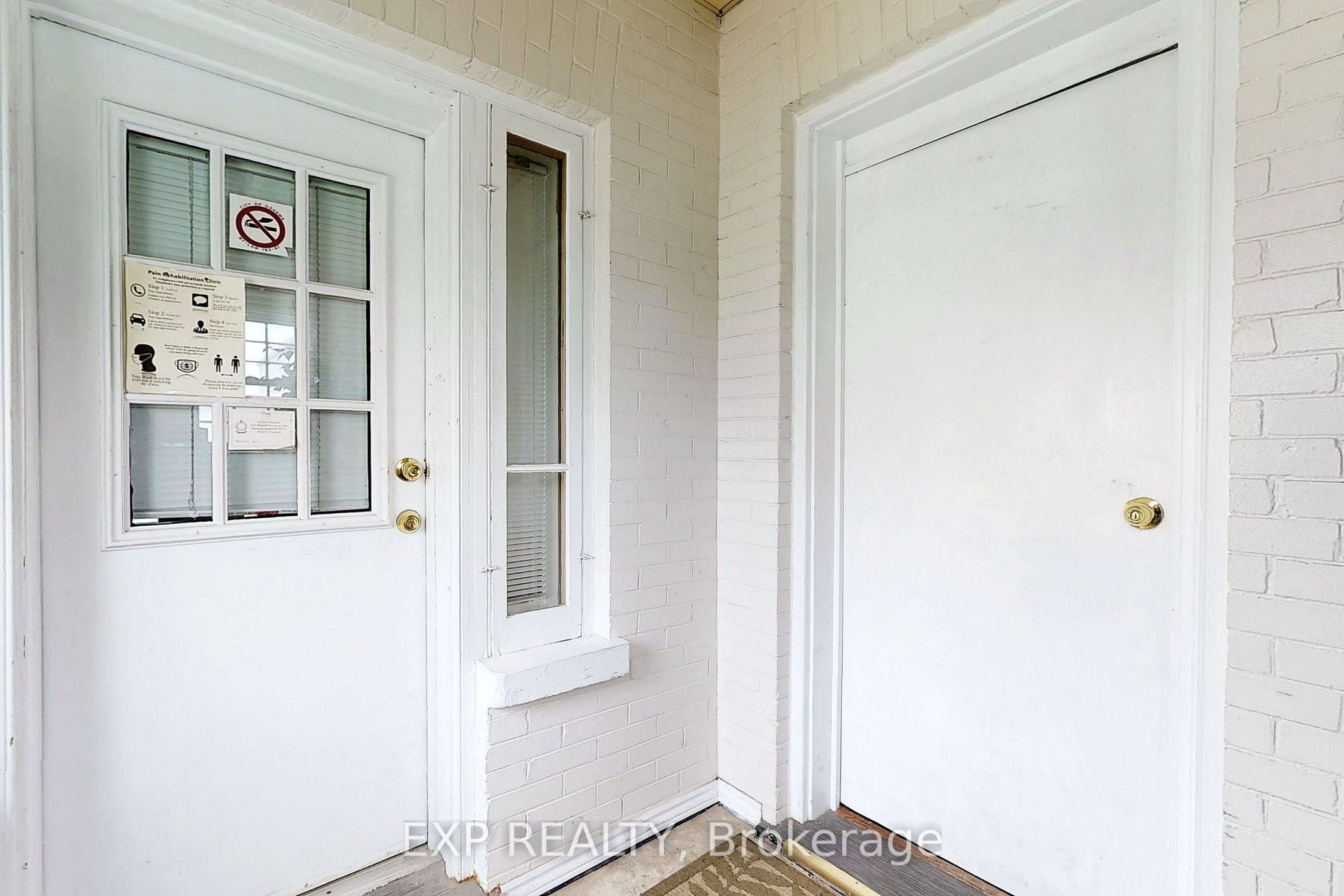 15 Colborne Street E, Oshawa 3