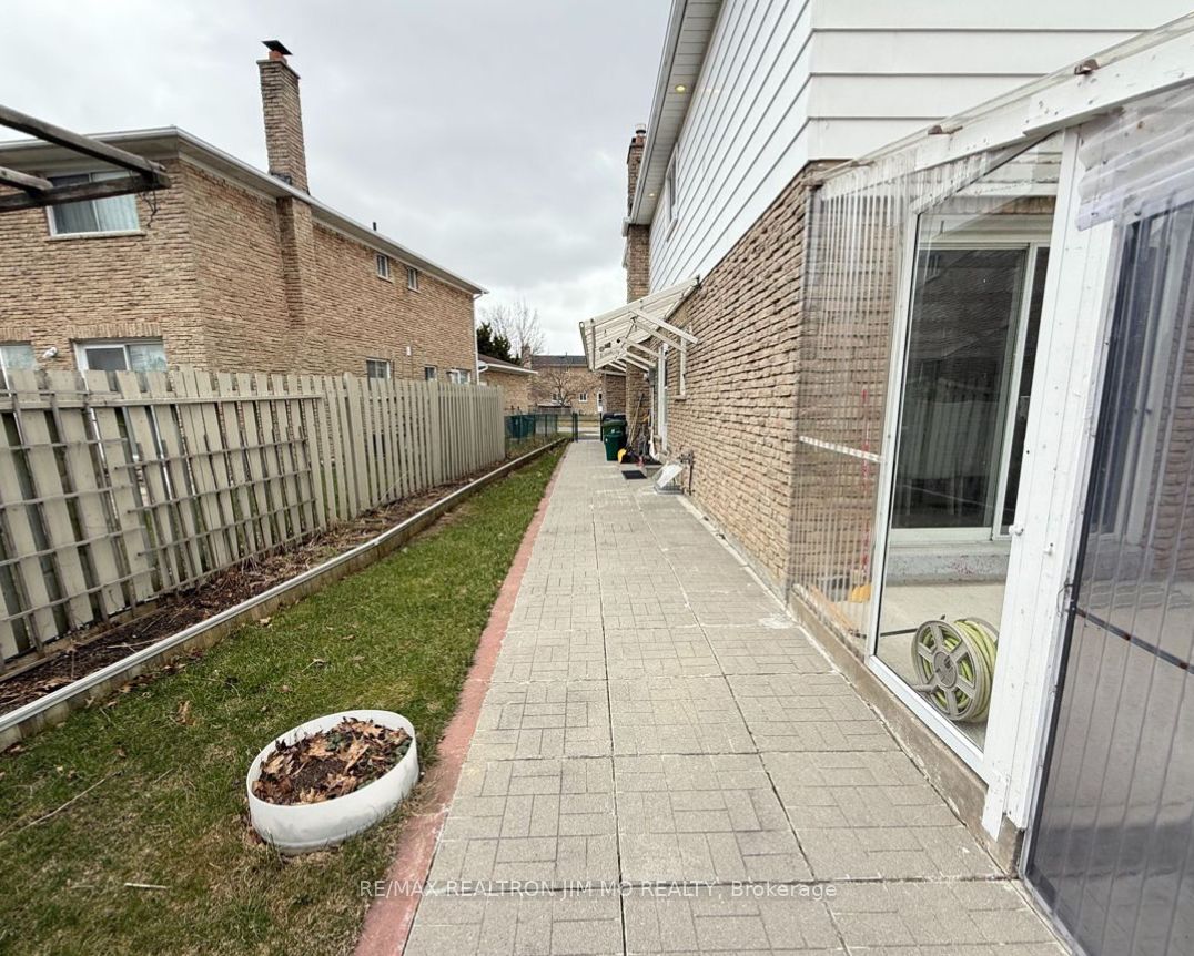 Unit Lower - 22 Hartleywood Drive, Scarborough 2