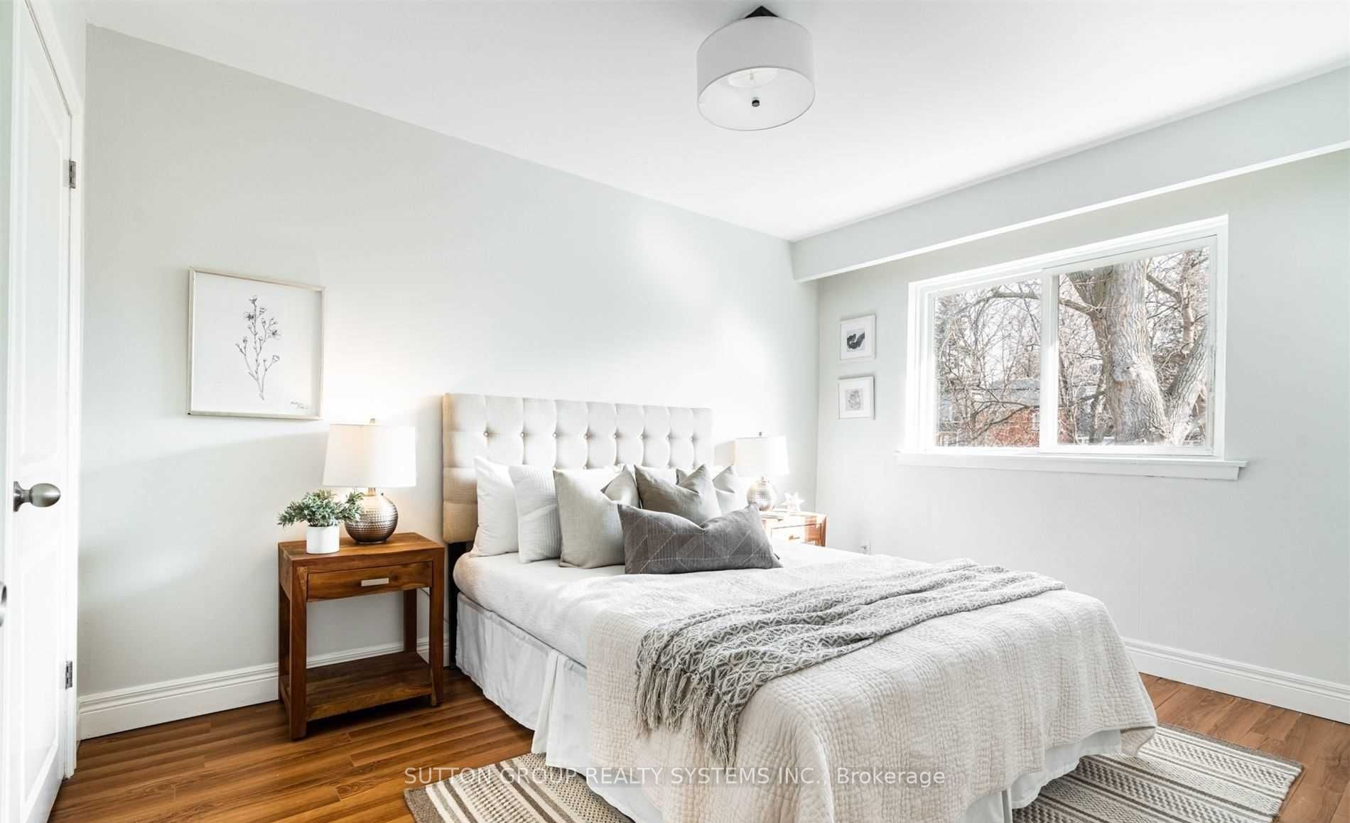Unit 3 - 465 Ashdale Avenue, Toronto 4