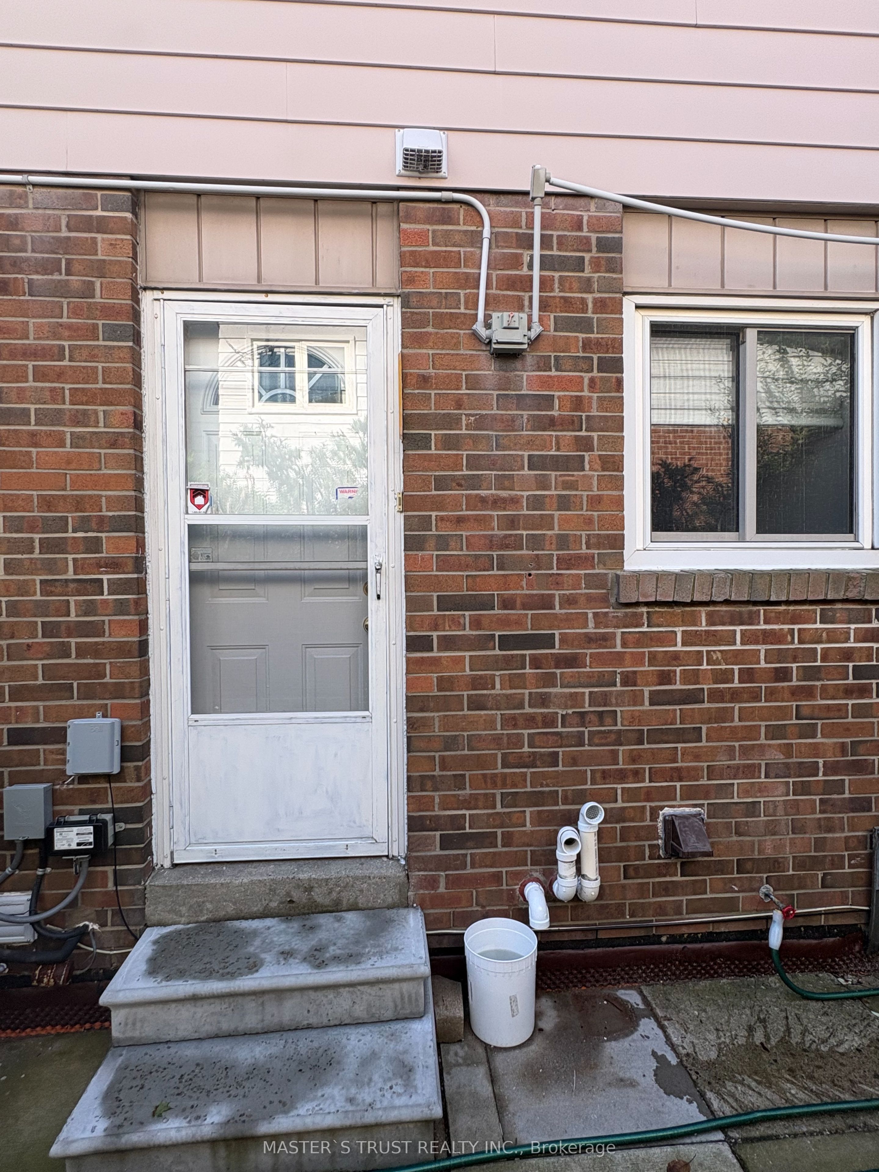 27 Hornshill Drive, Scarborough 2