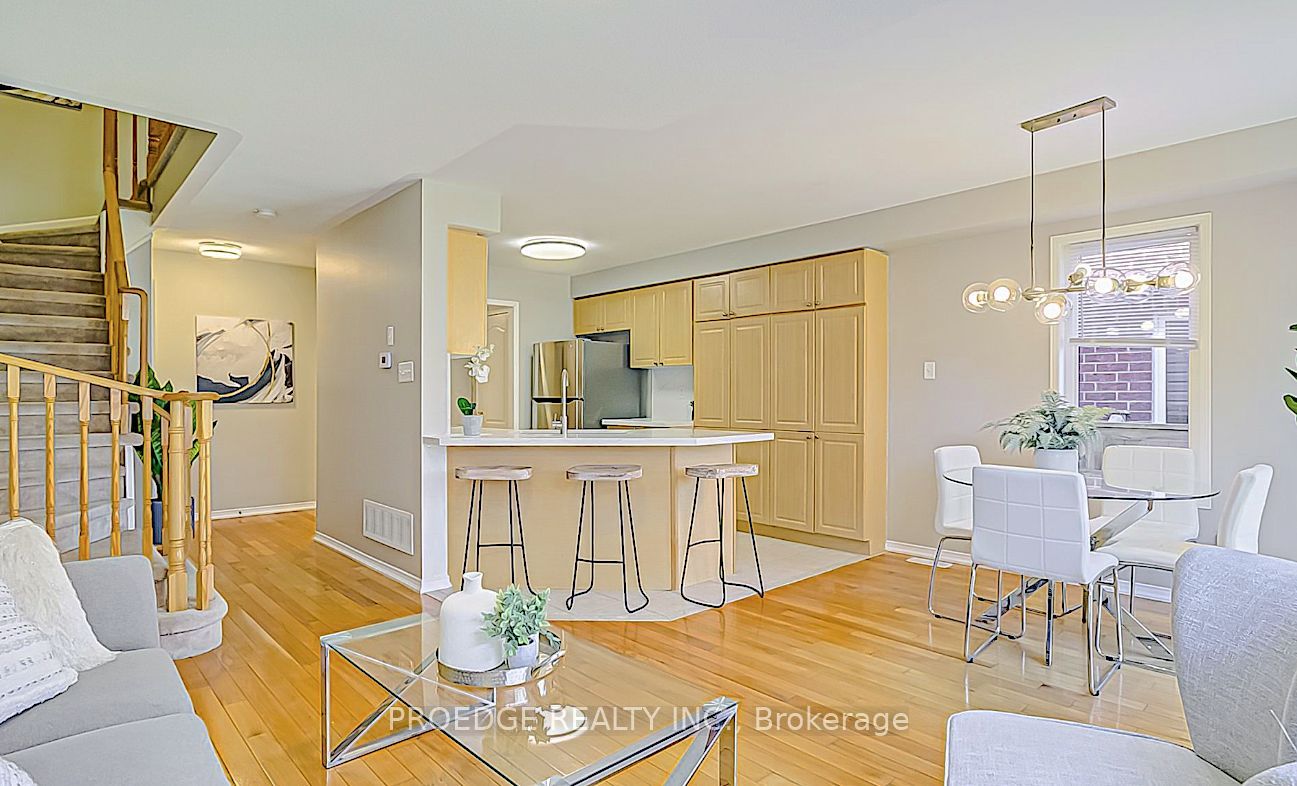 57 Aldonschool Court, Ajax 4