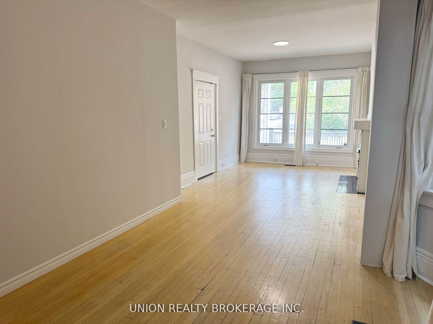 Unit Main - 2471 Queen Street E, Toronto 5